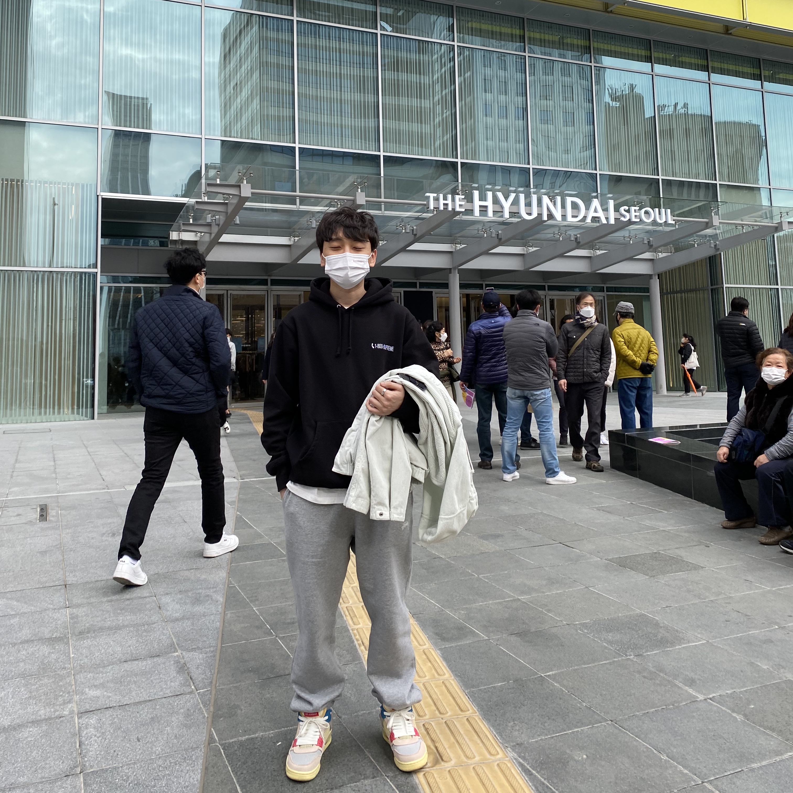 Jordan 4 x Union Retro Guava Ice, Supreme 1-800 Hooded Sweatshirt Black - 19FW 착용 스타일