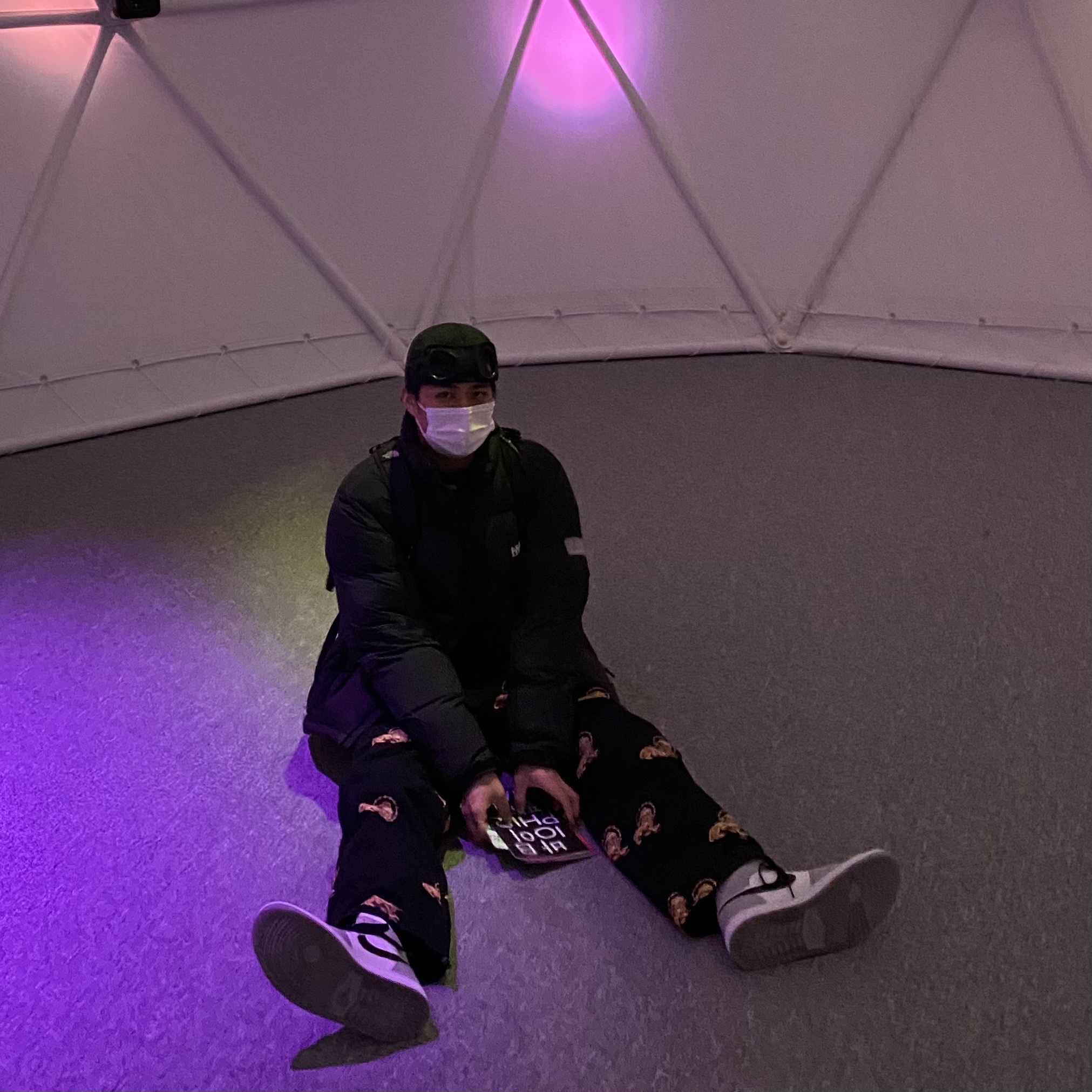 Jordan 1 Mid Light Smoke Grey 착용 스타일