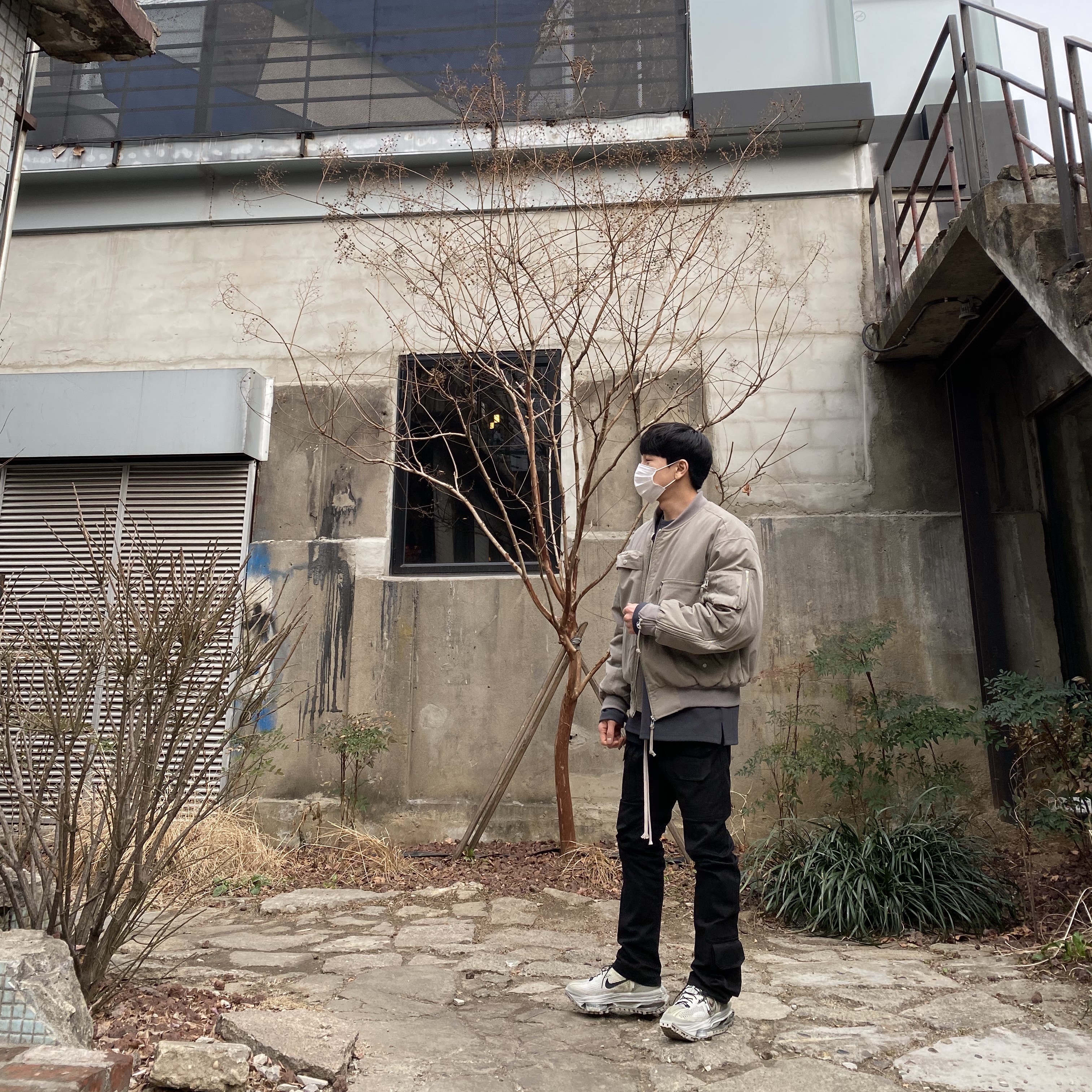 Nike x Matthew M Williams Zoom 004 Stone 착용 스타일