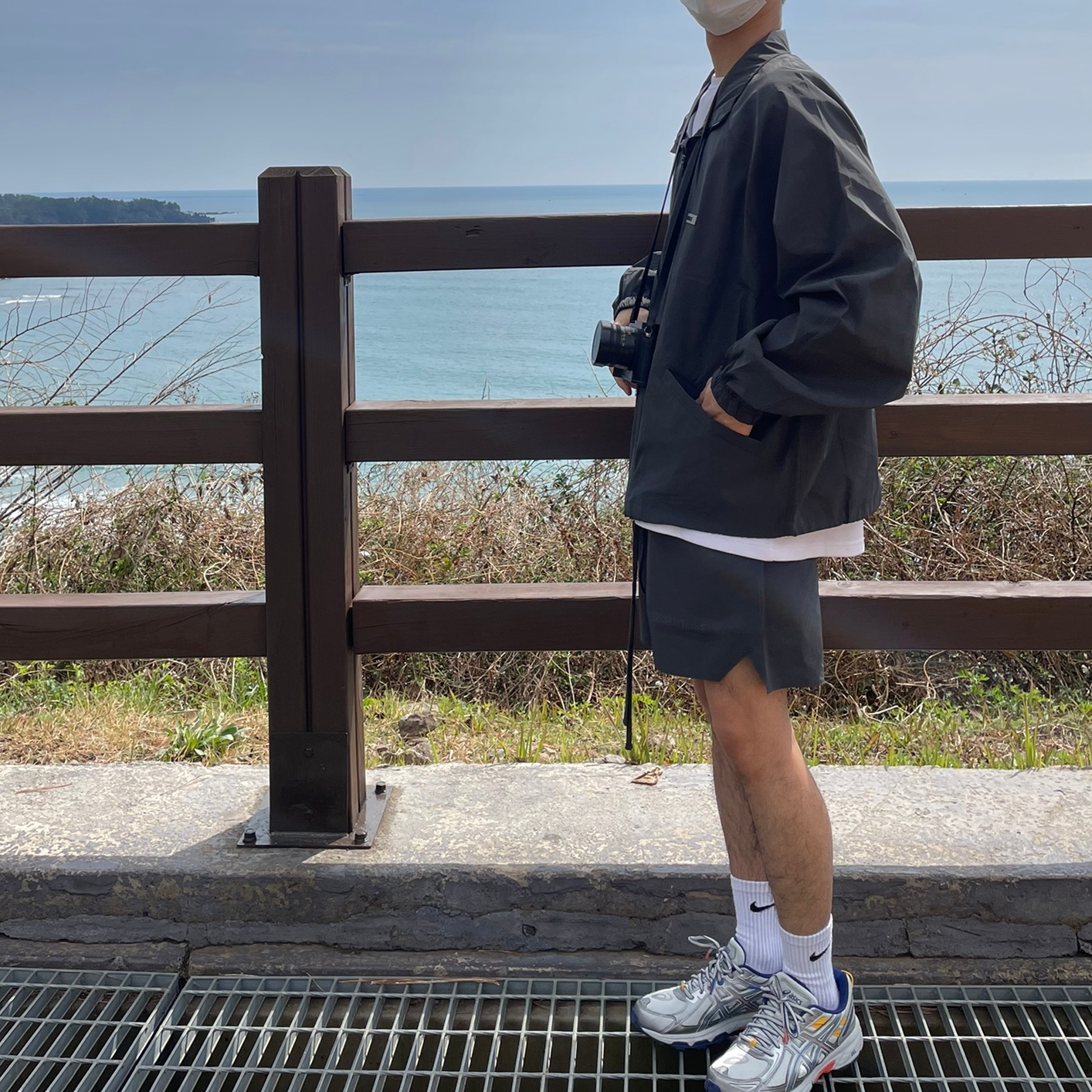 Asics x IAB Studio Gel-Venture 6, Essentials Track Jacket Black Reflective - 20FW 착용 스타일