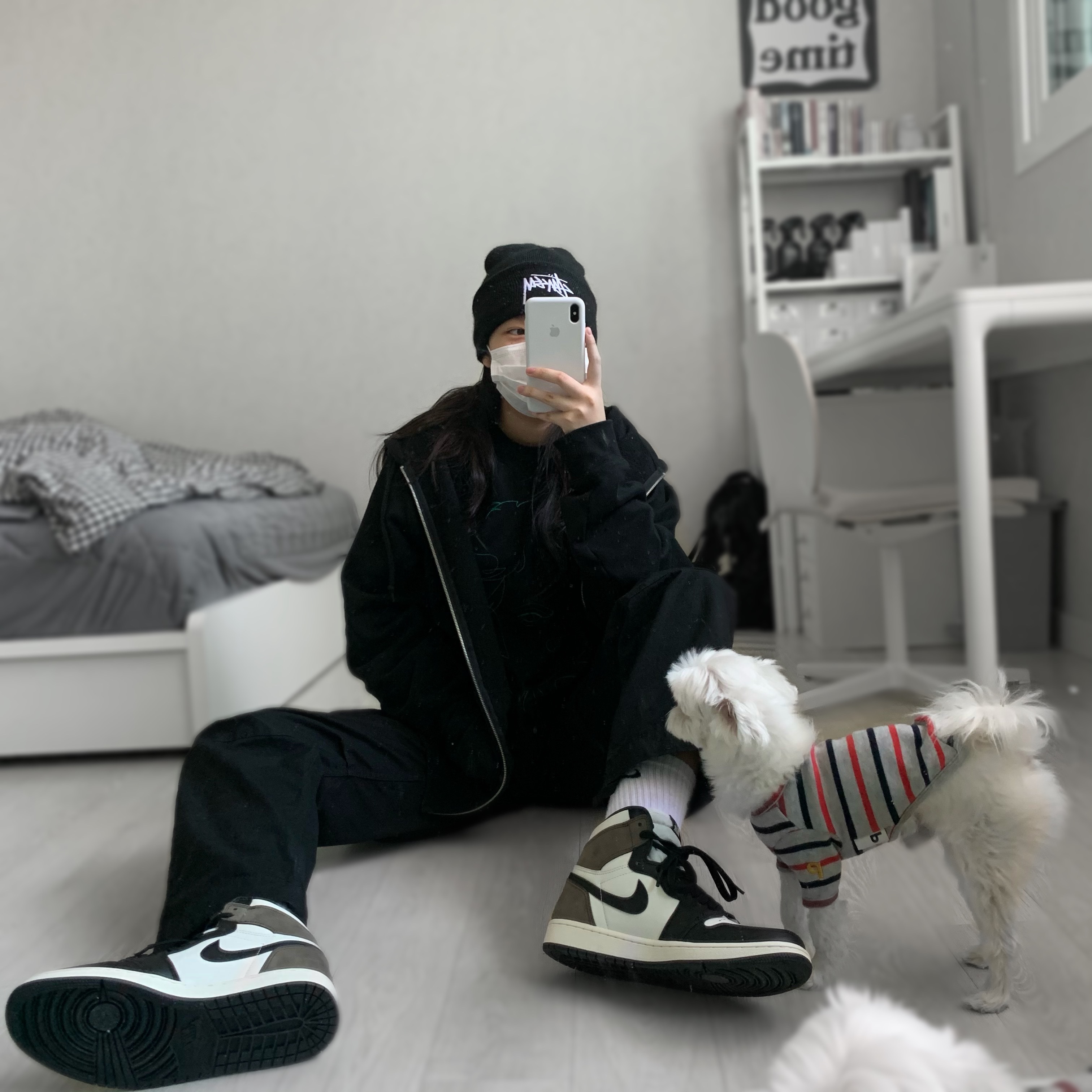Jordan 1 Retro High OG Black Mocha 착용 스타일