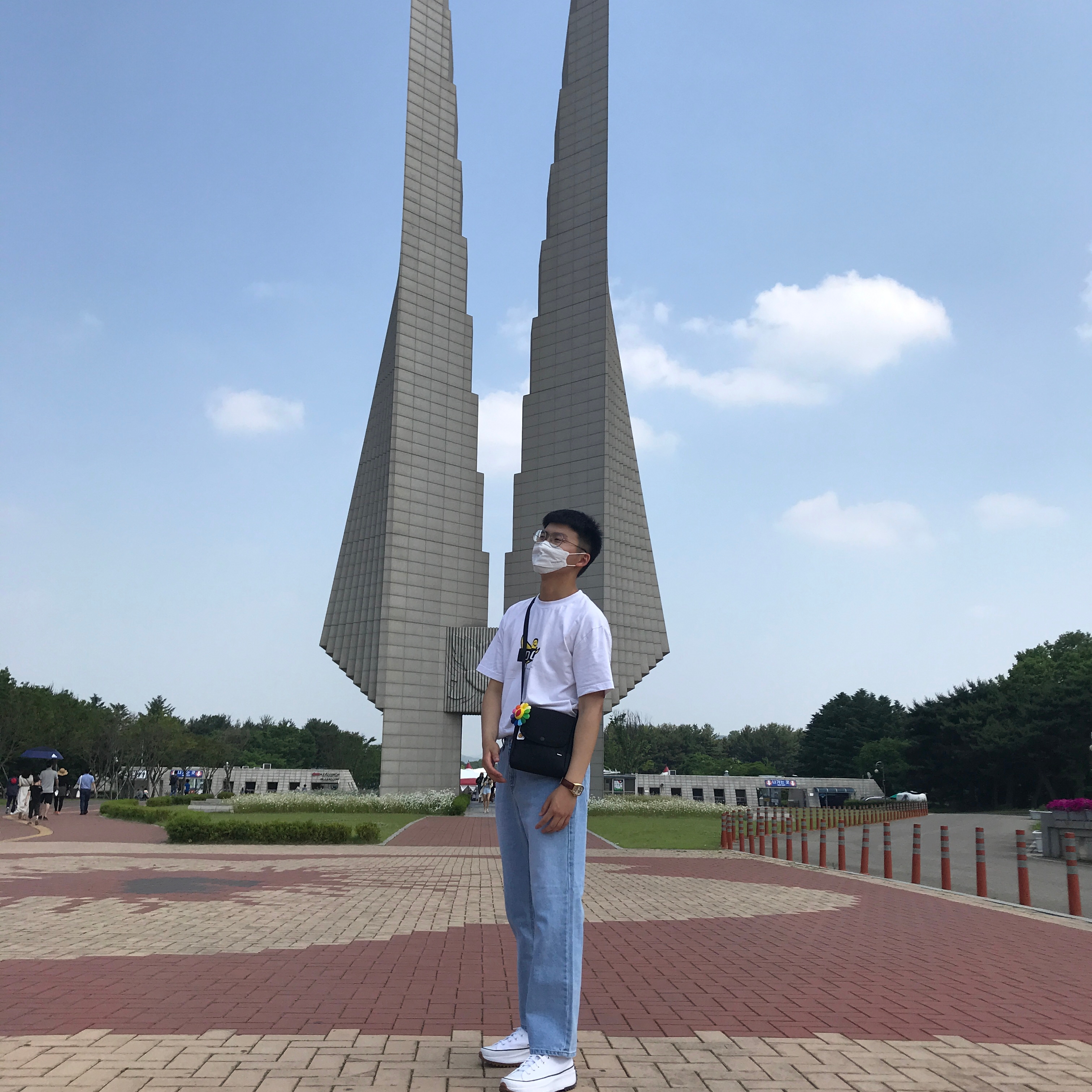 Converse Run Star Hike Hi White Black Gum 착용 스타일