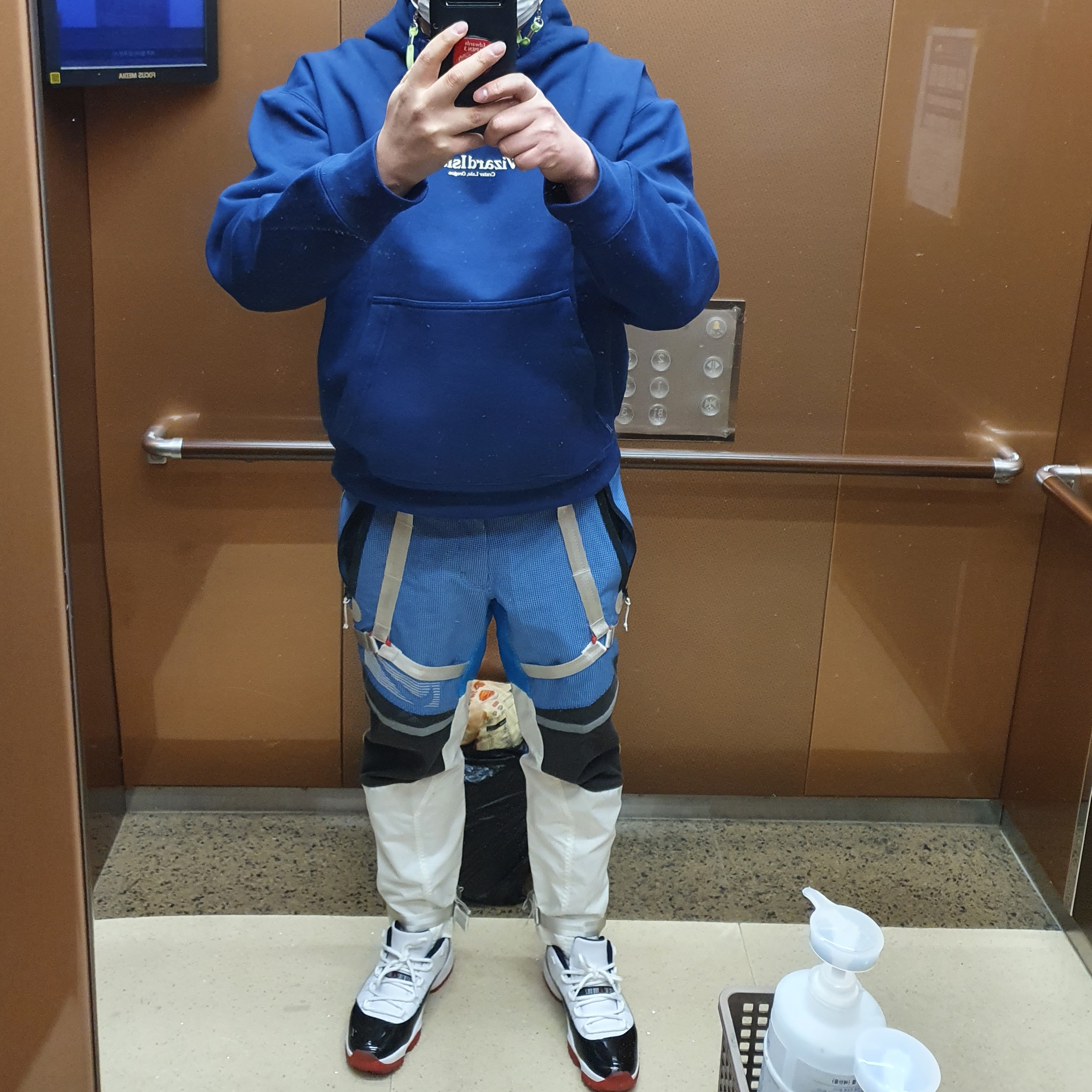 Jordan 11 Retro Low Concord Bred, Nike NRG ACG Hoodie Wizard Blue Void - Asia 착용 스타일