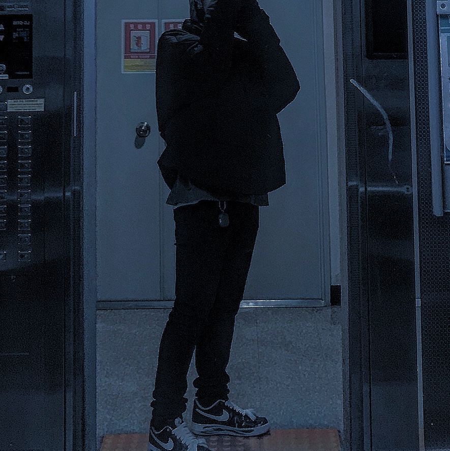 Nike x Peaceminusone Air Force 1 Low Para-Noise 착용 스타일