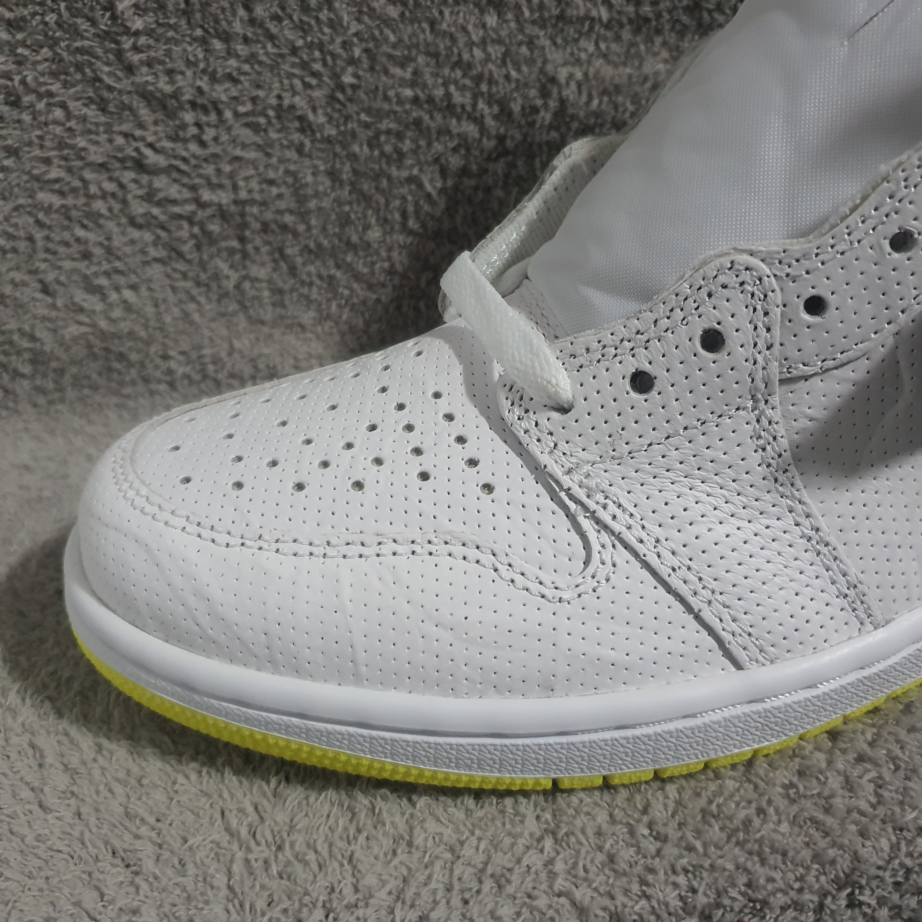 Jordan 1 Retro High OG First Class Flight 착용 스타일 - 3