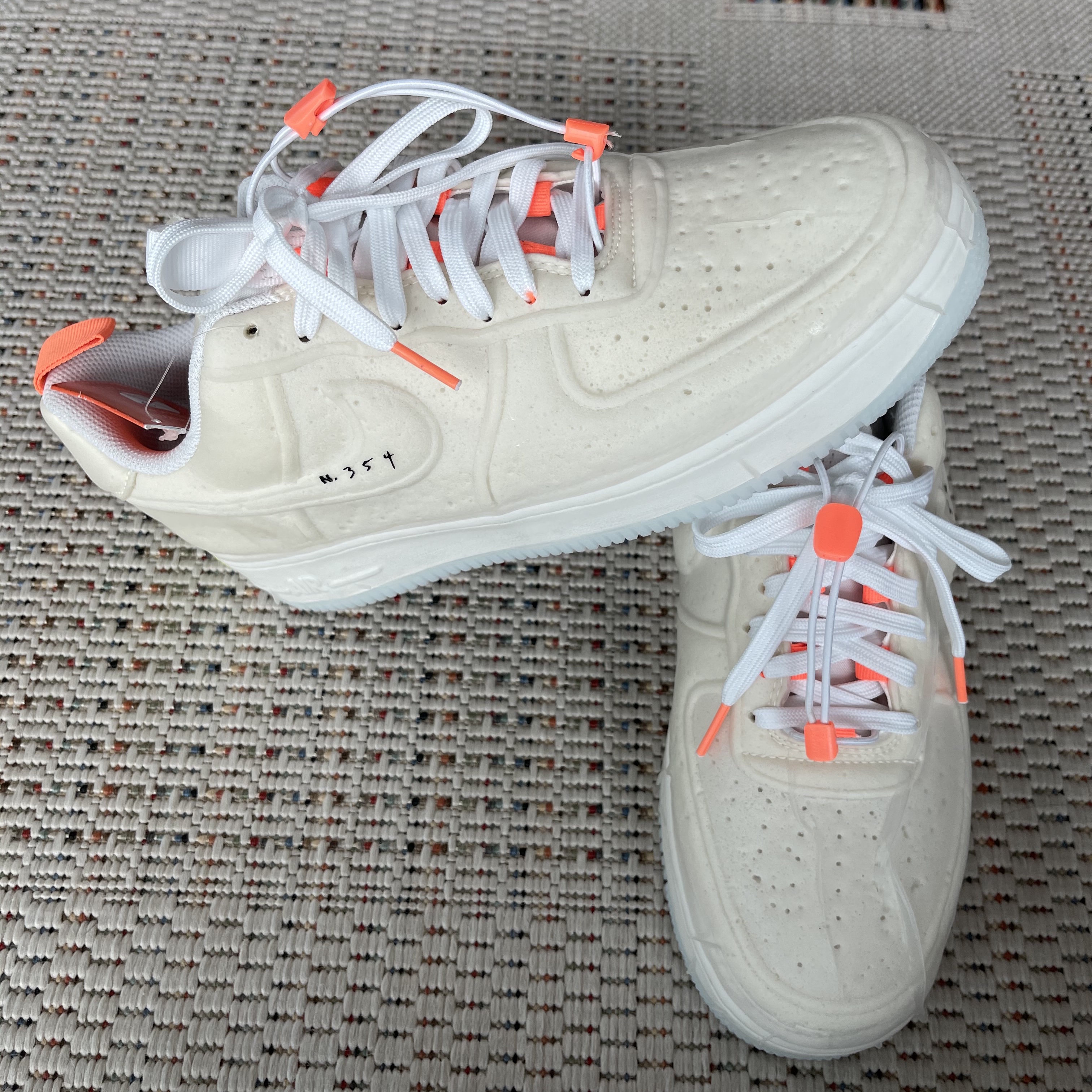 Nike Air Force 1 Experimental Sail 착용 스타일 - 3