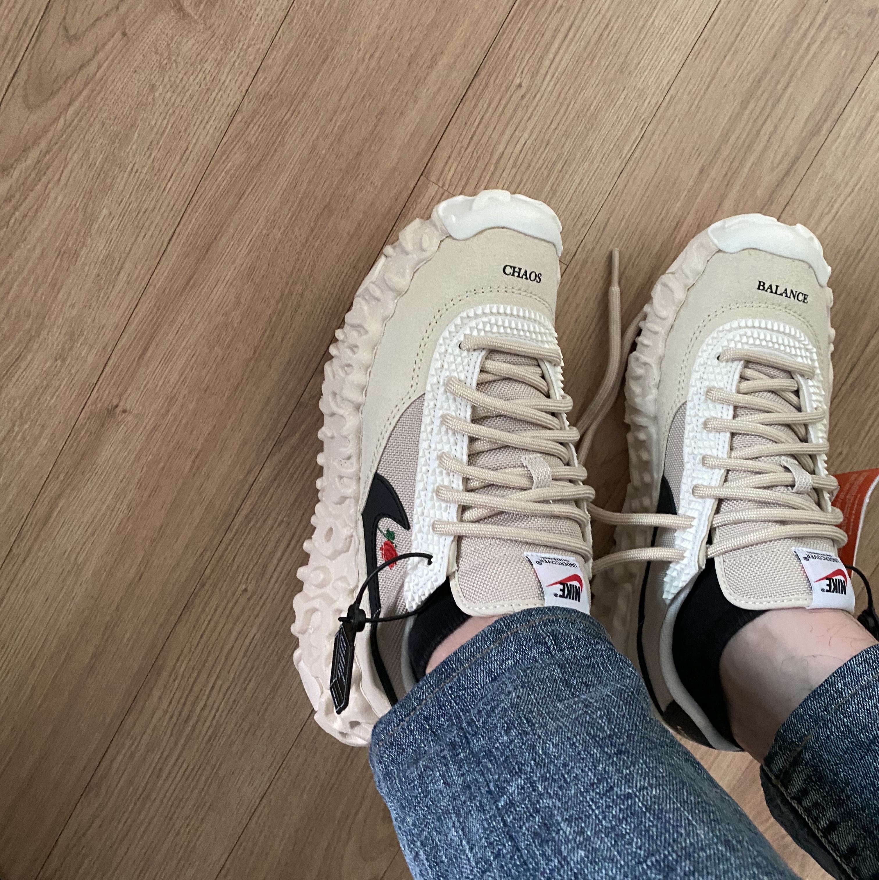 Nike x Undercover Overbreak SP Overcast 착용 스타일 - 2