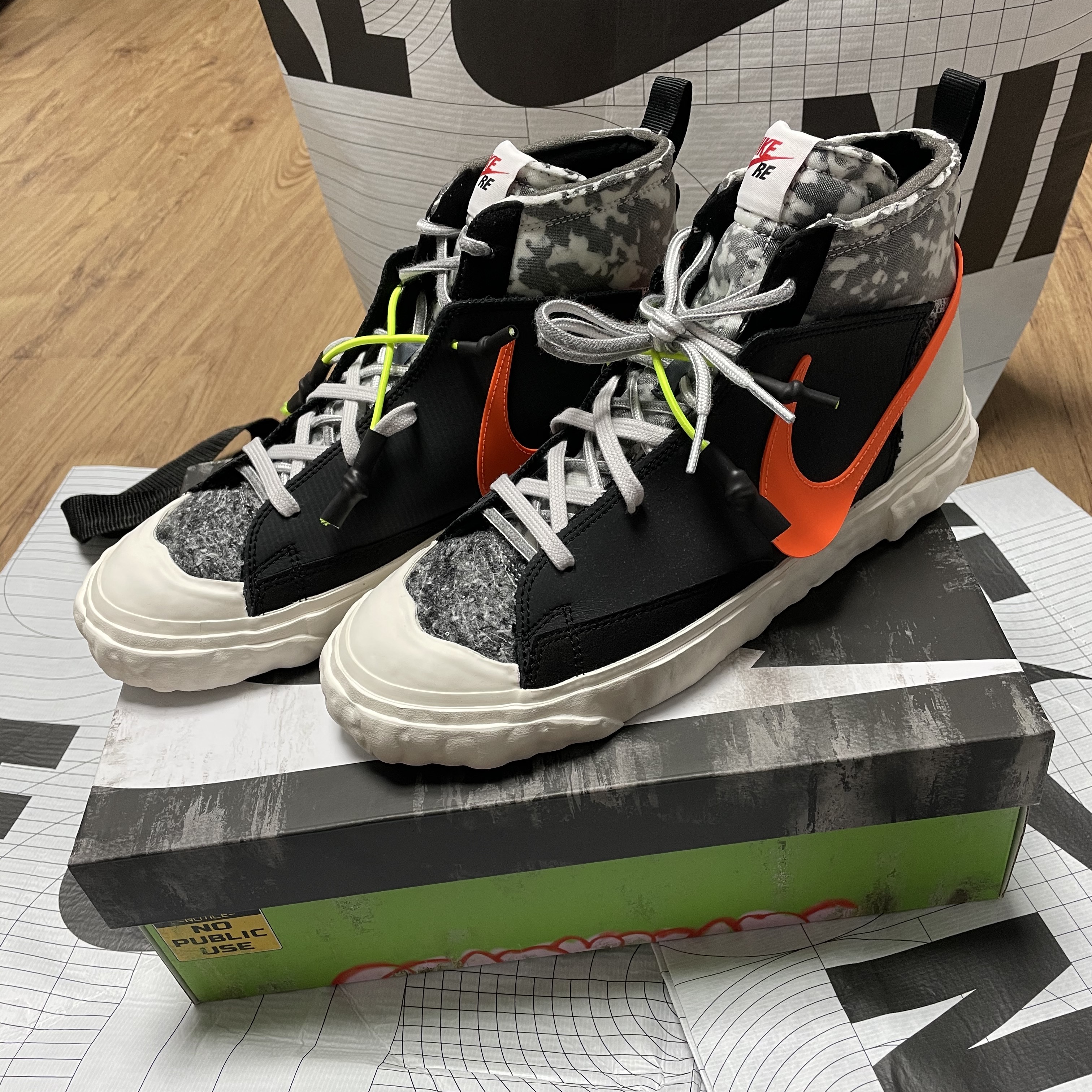 Nike x Readymade Blazer Mid Black 착용 스타일
