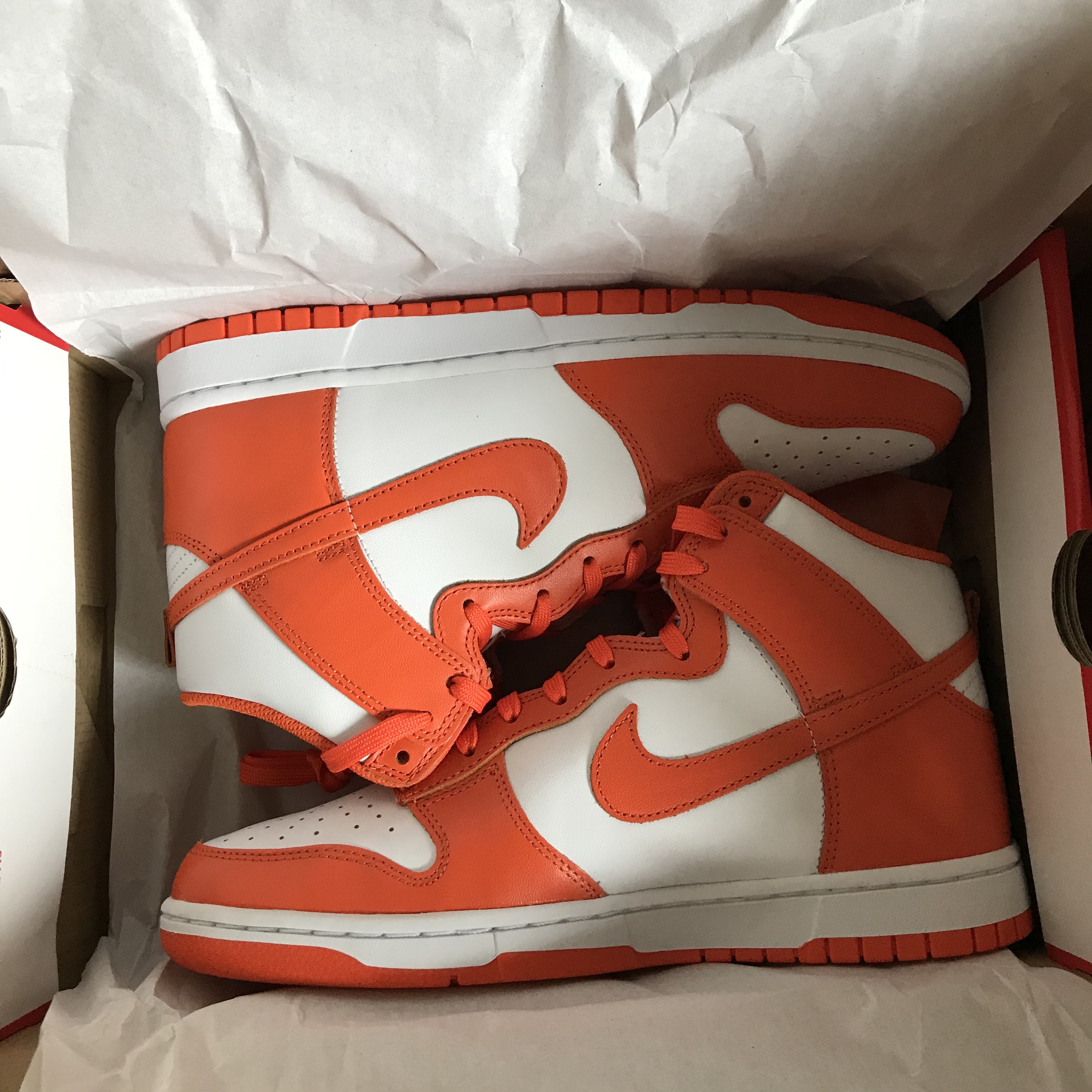 Nike Dunk High Retro Orange Blaze 착용 스타일 - 2