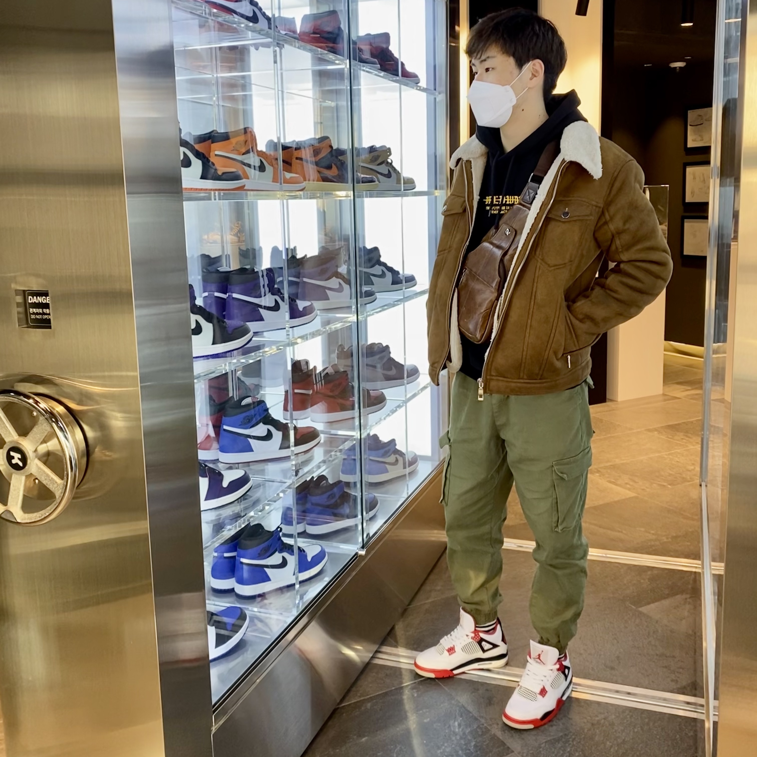 Jordan 4 Retro OG Fire Red 2020 착용 스타일