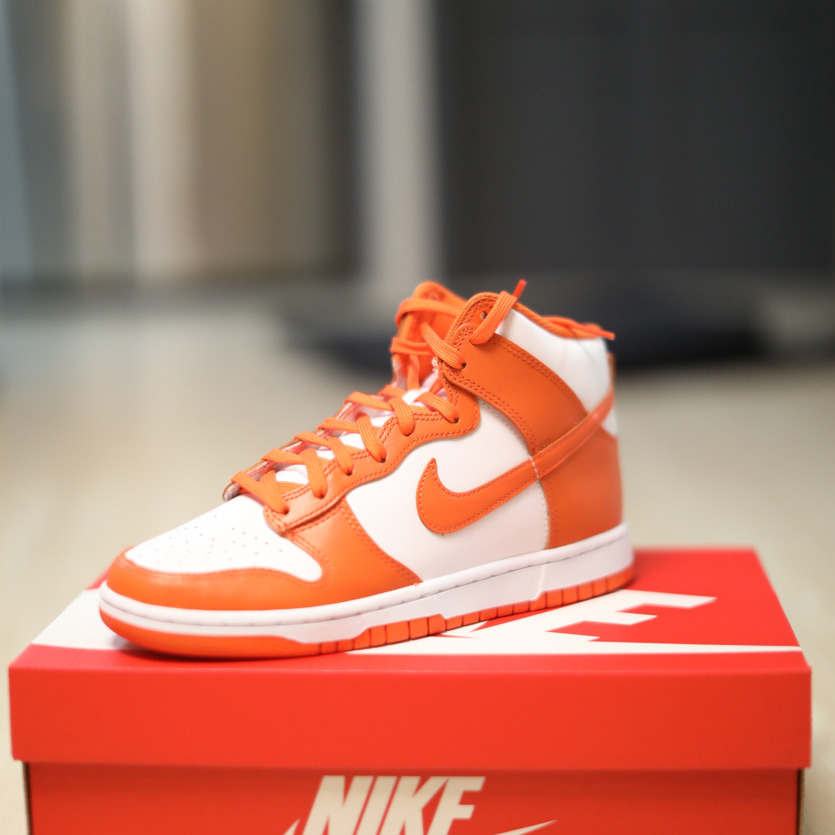 Nike Dunk High Retro Orange Blaze 착용 스타일 - 4