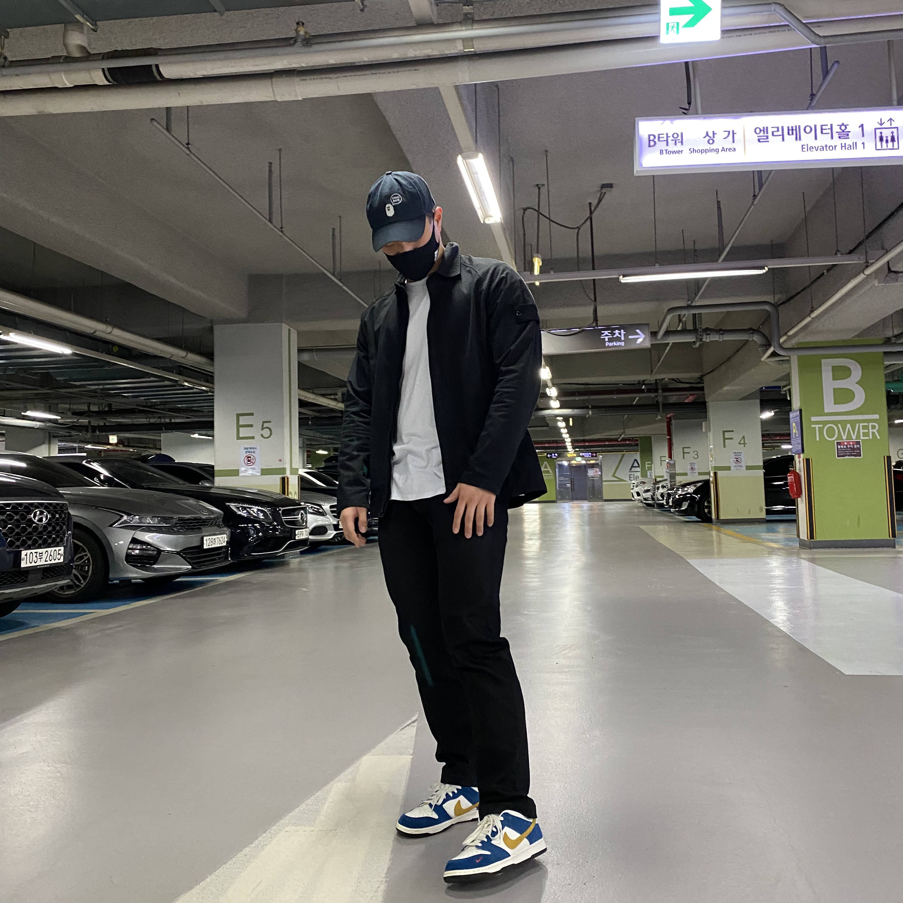 Nike x Kasina Dunk Low 80's Bus 착용 스타일