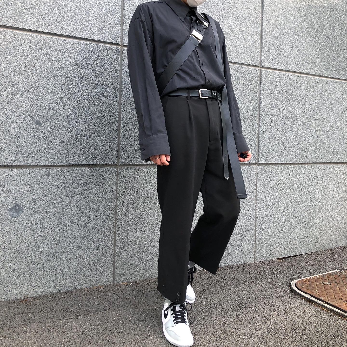 Jordan 1 Mid Light Smoke Grey 착용 스타일 - 1