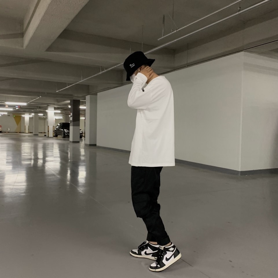 Jordan 1 Retro High OG Black White 2014 착용 스타일