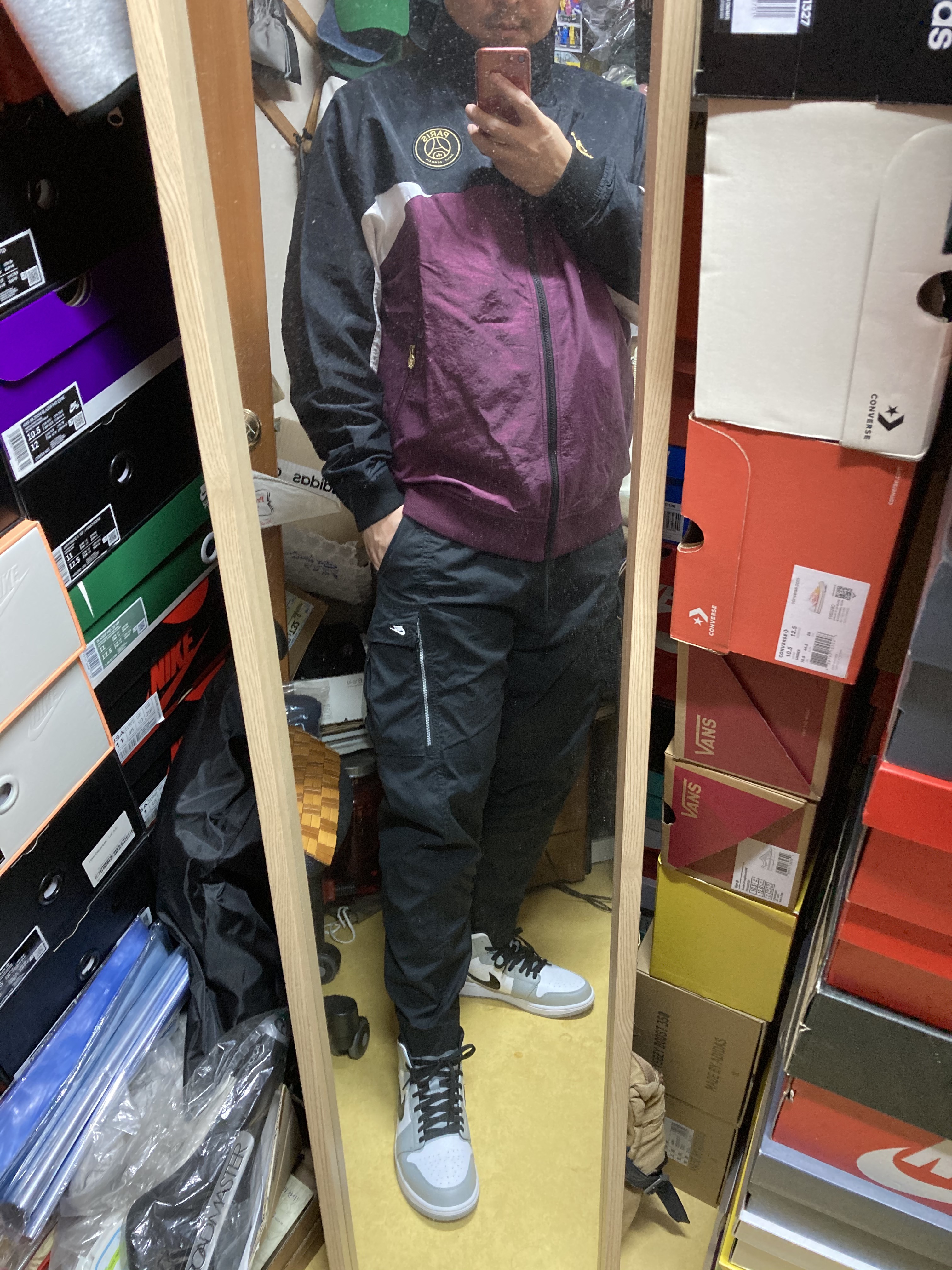 Jordan 1 Mid Light Smoke Grey 착용 스타일