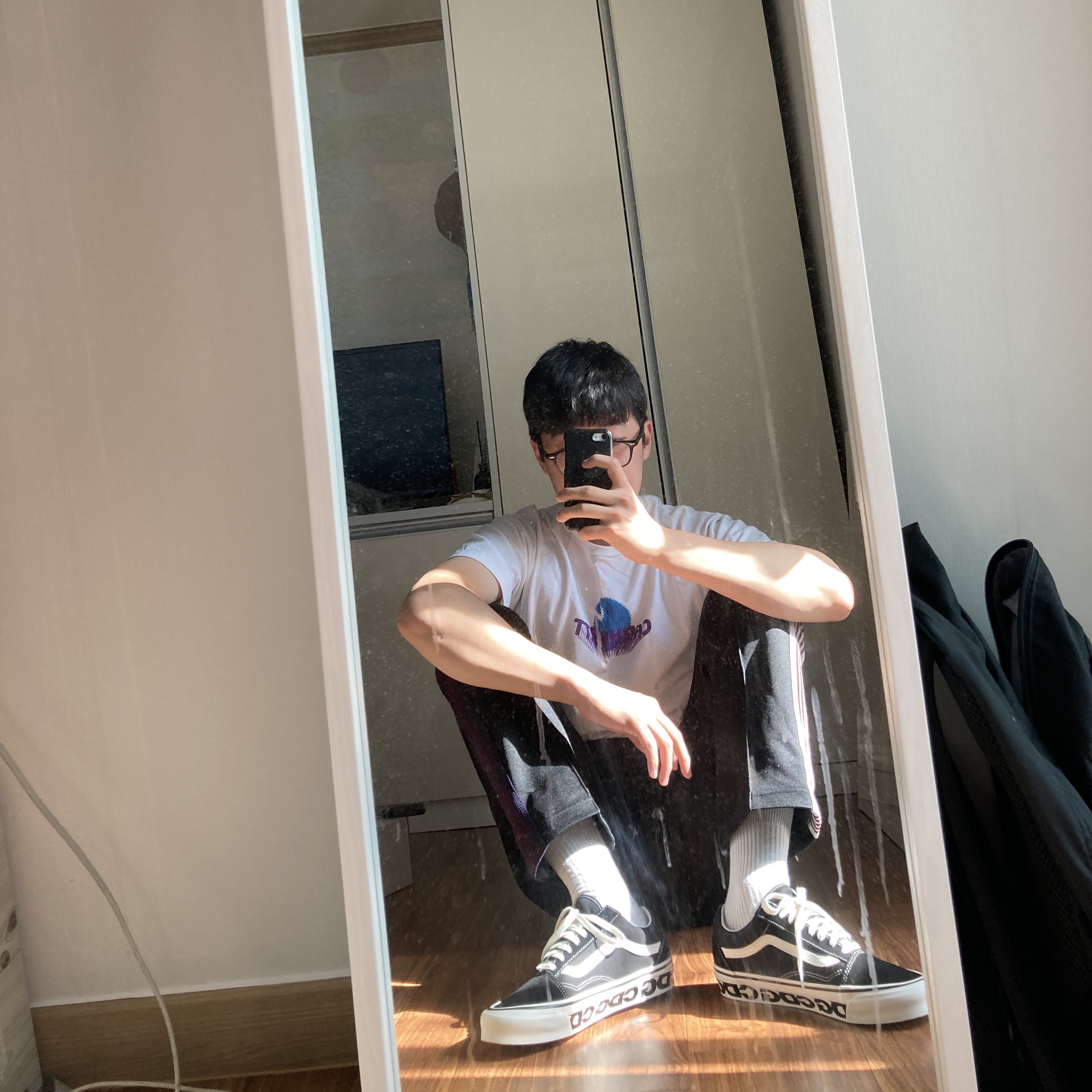 Vans Vault x CDG OG Old Skool LX Side Wall 착용 스타일