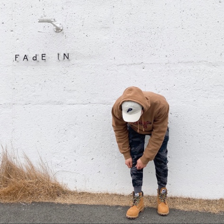 Palace P 6-Panel Off White - 20FW, Timberland x BAPE x Undefeated 6 Inch Boots - Wide 착용 스타일 - 1