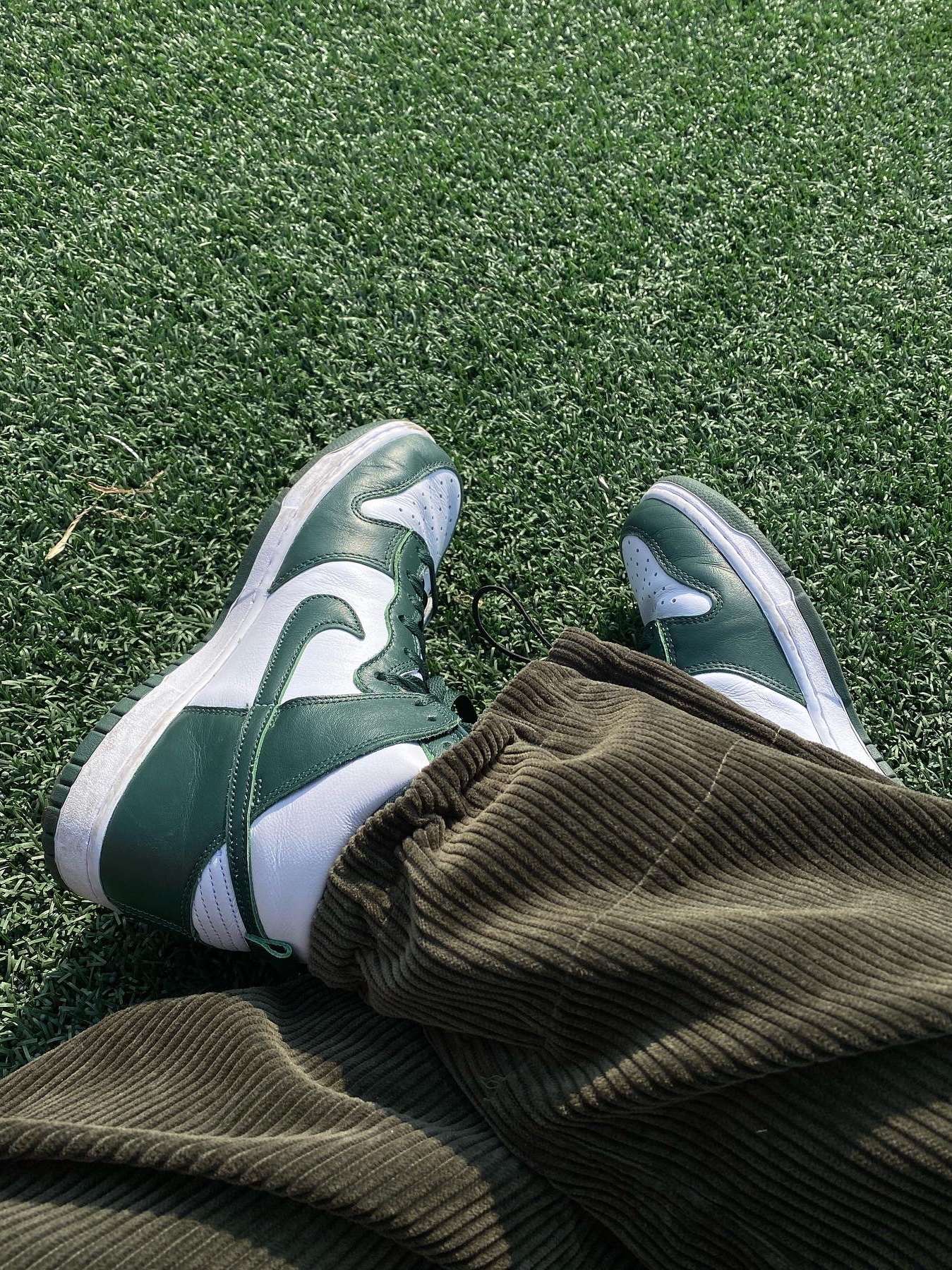 Nike Dunk High SP Spartan Green 착용 스타일 - 3