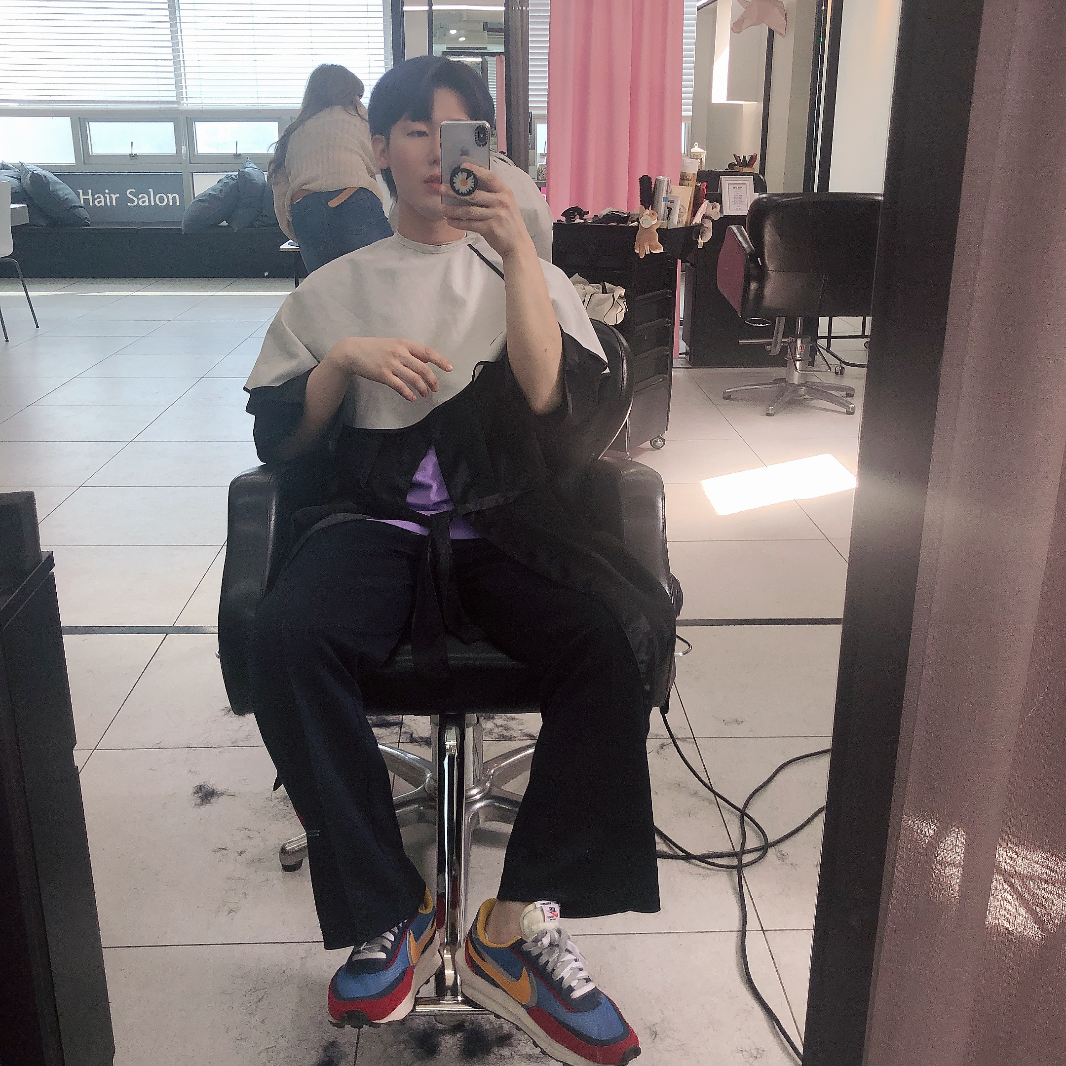 Nike x Sacai LDWaffle Blue Multi 착용 스타일