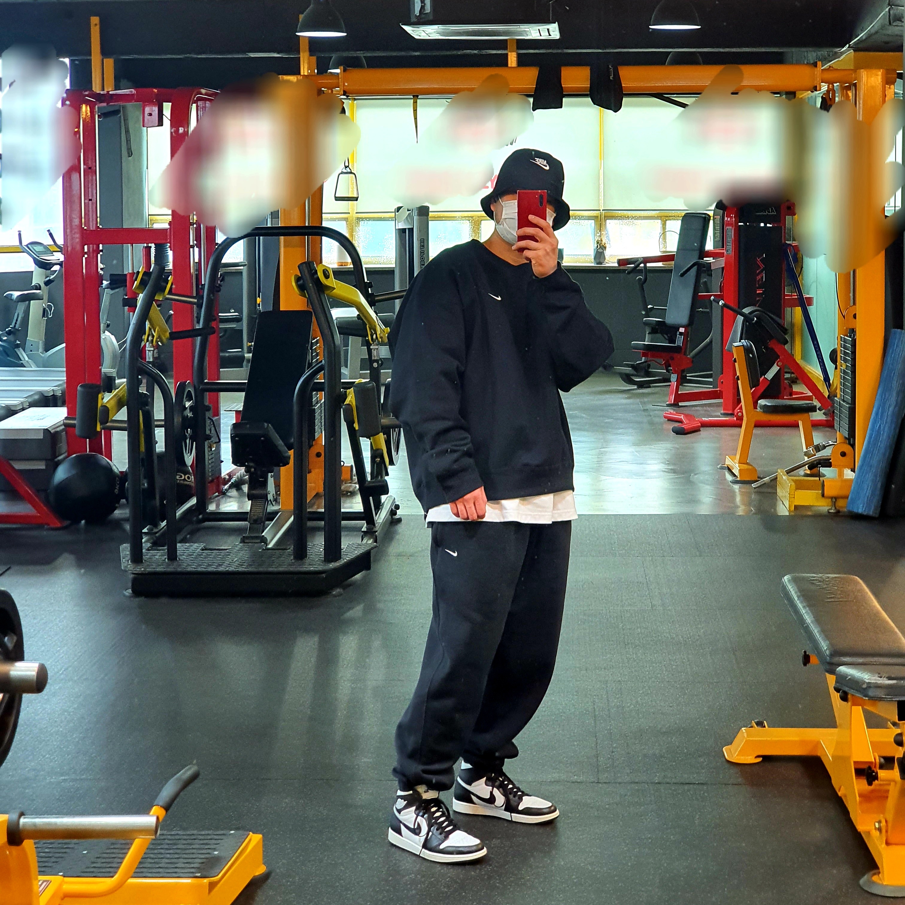 Jordan 1 Retro High OG Black White 2014, Nike M NRG Sweatpants Black 착용 스타일