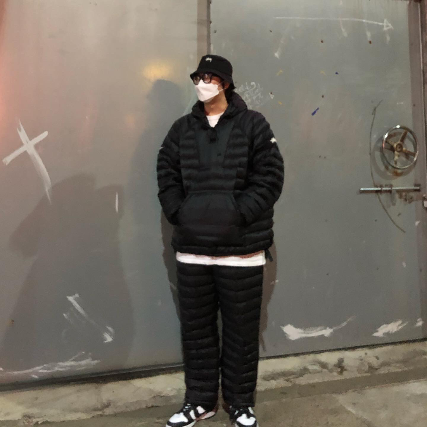 Nike x Stussy Insultd Jacket Black - US/EU, Nike x Stussy Insultd Pants Black - US/EU 착용 스타일 - 1