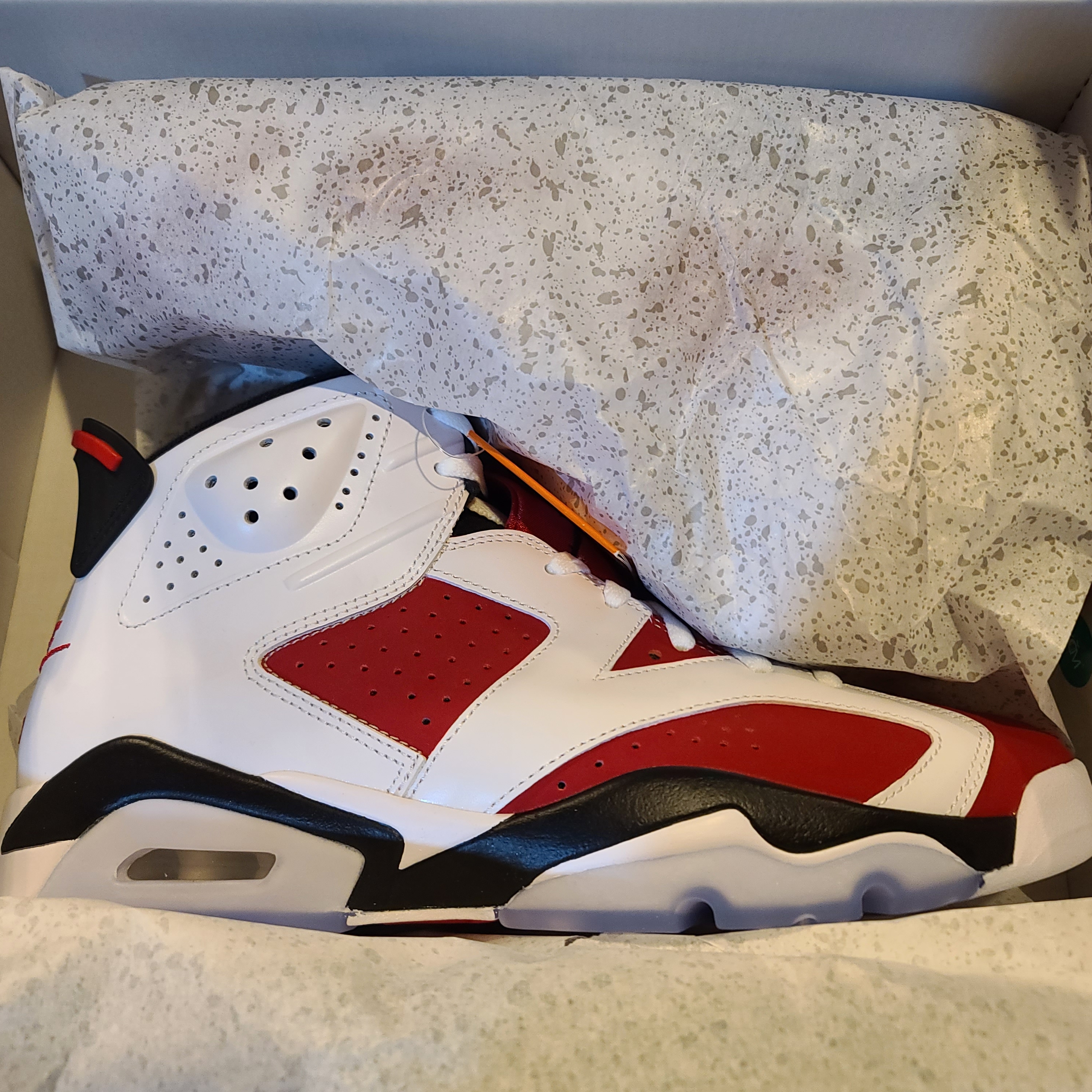 Jordan 6 Retro Carmine 2021 착용 스타일