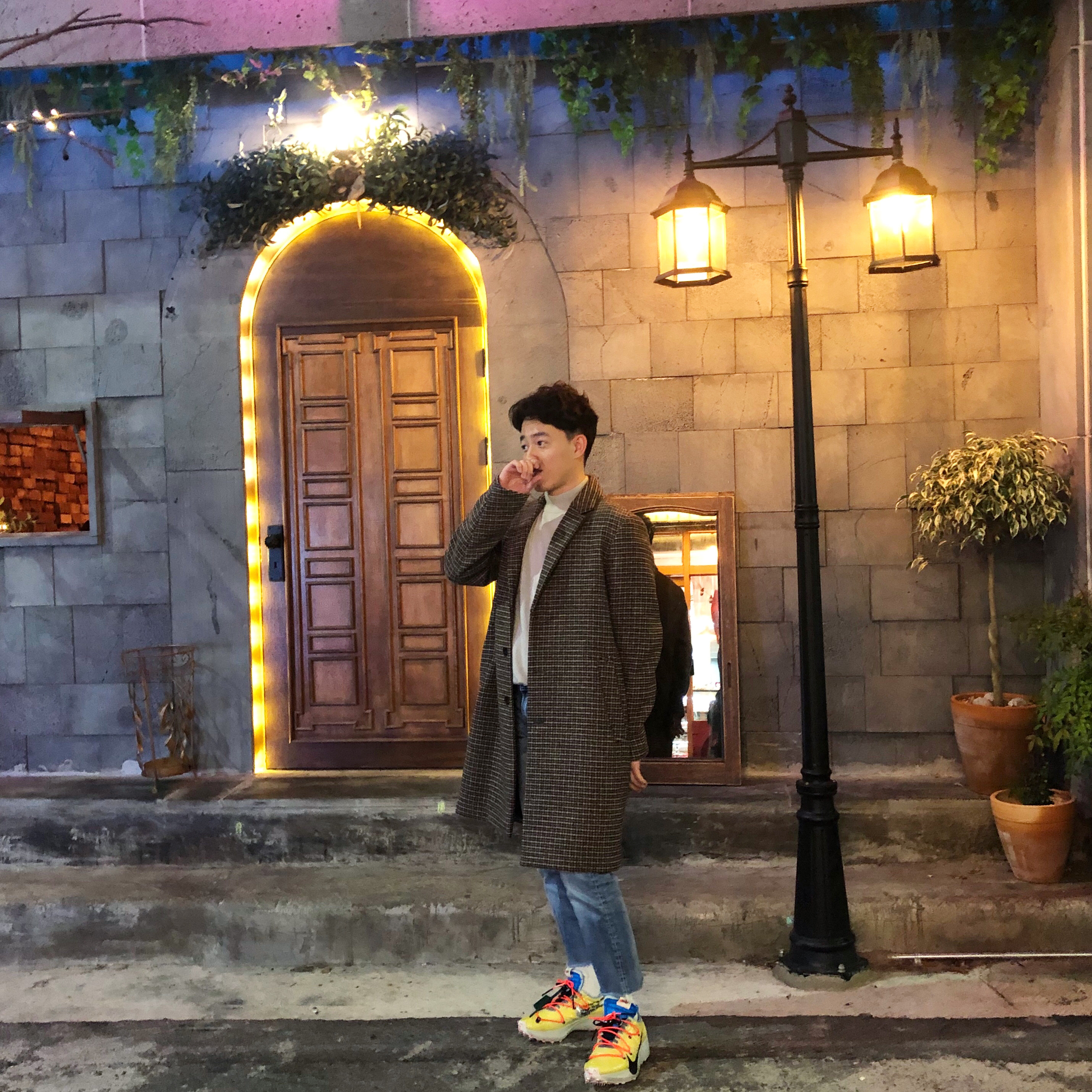 (W) Nike x Off-White Vapor Street Tour Yellow 착용 스타일