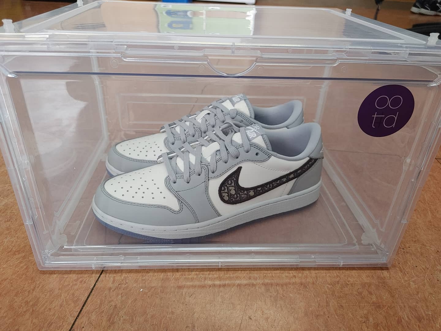 Jordan 1 x Dior Low OG 착용 스타일