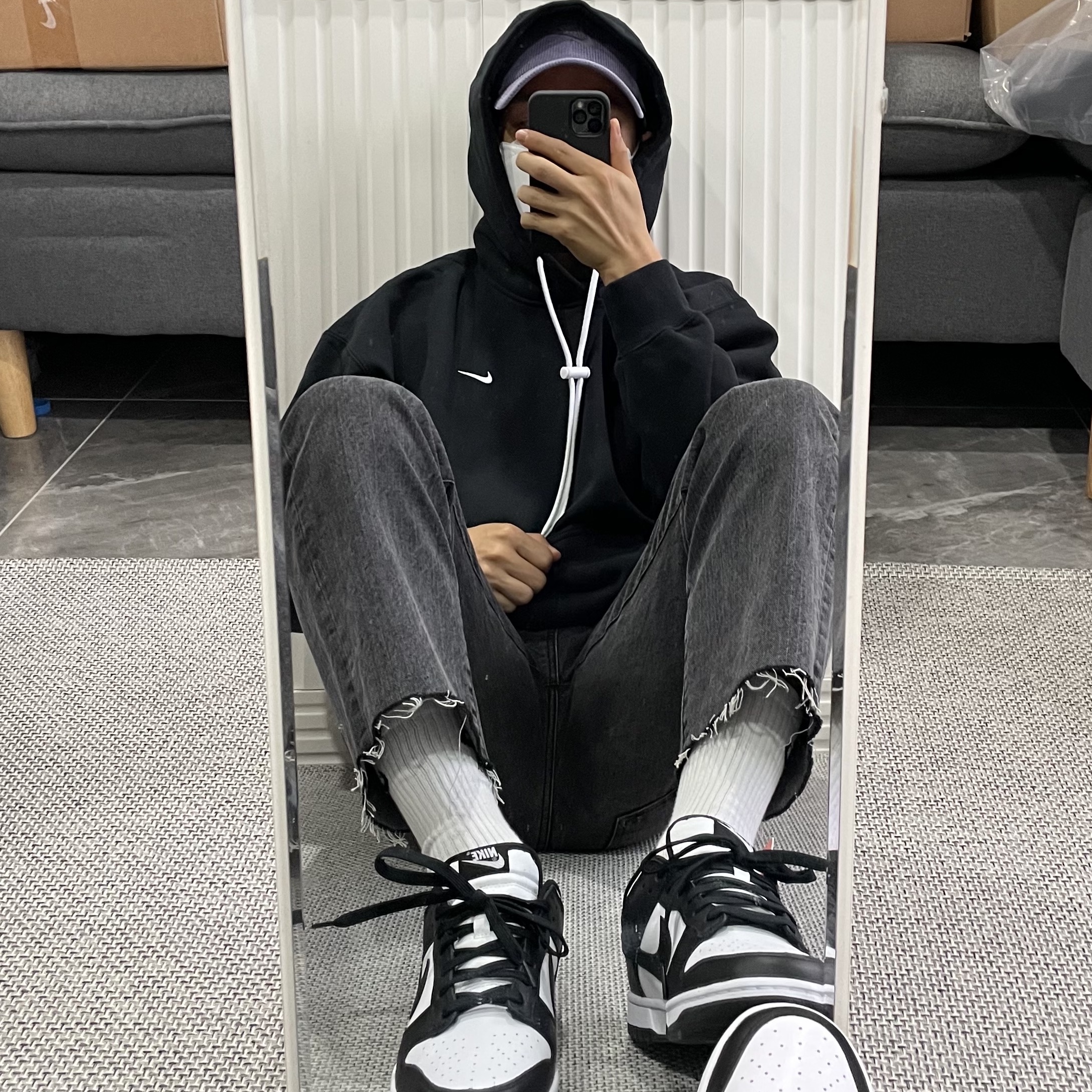 Nike Dunk Low Retro Black, Nike M NRG Hoodie Black White 착용 스타일