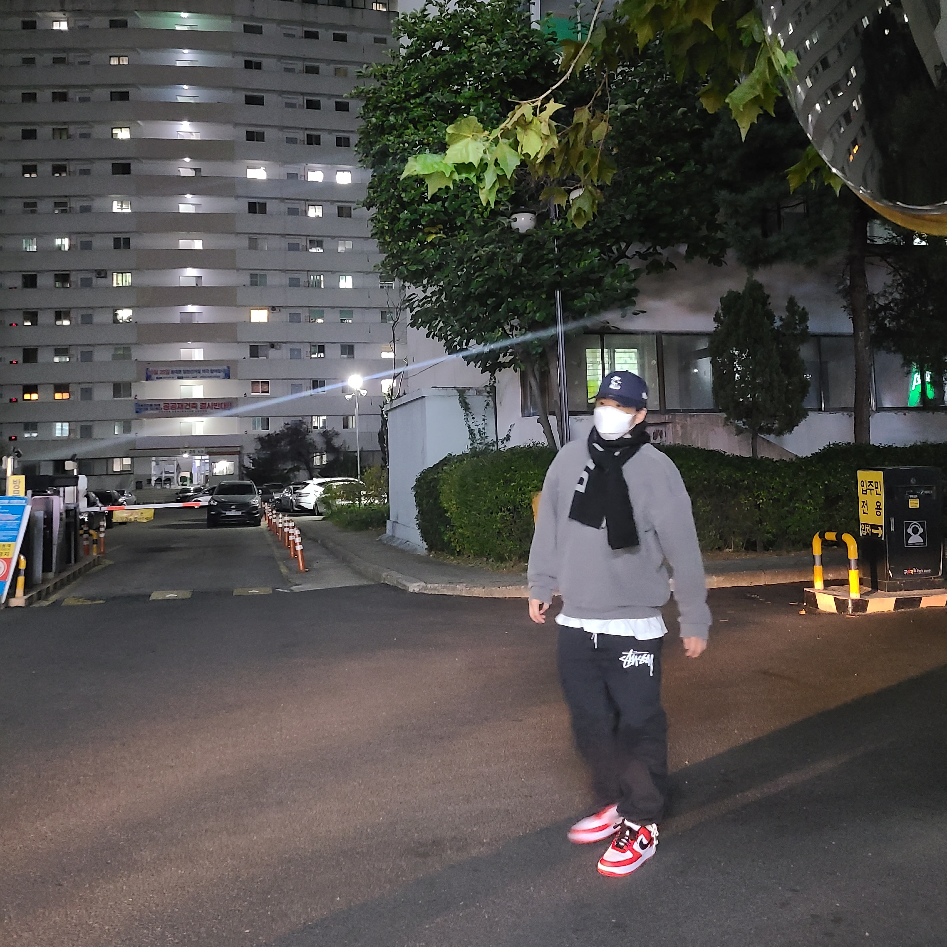 (W) Nike Air Force 1 Jewel Low Chicago, Nike x Stussy Beach Pants Off Noir 착용 스타일