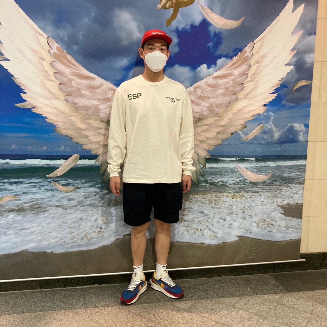 Nike x Sacai LDWaffle Blue Multi 착용 스타일 - 2