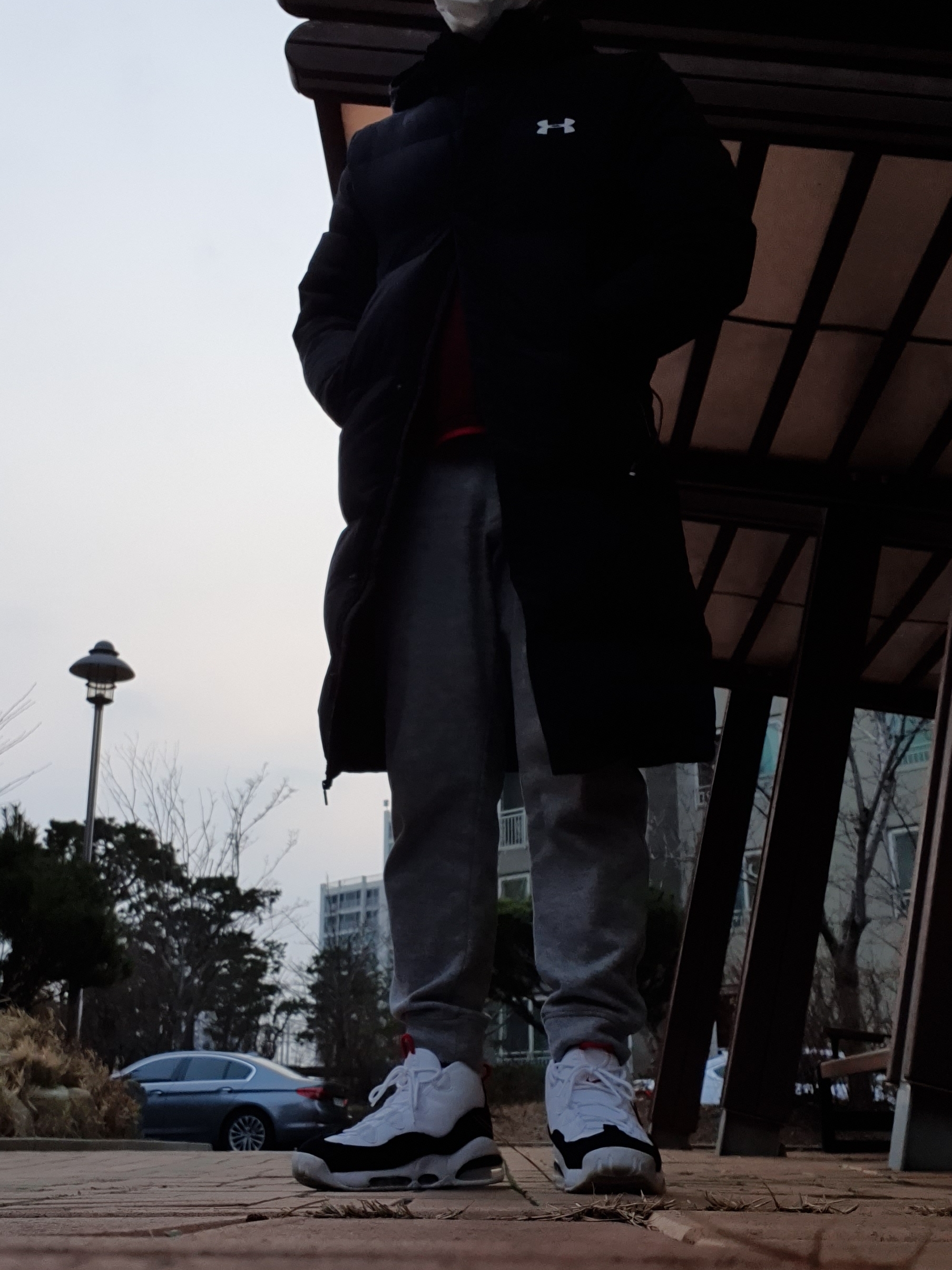 Nike Air More Uptempo Black White 2020 착용 스타일