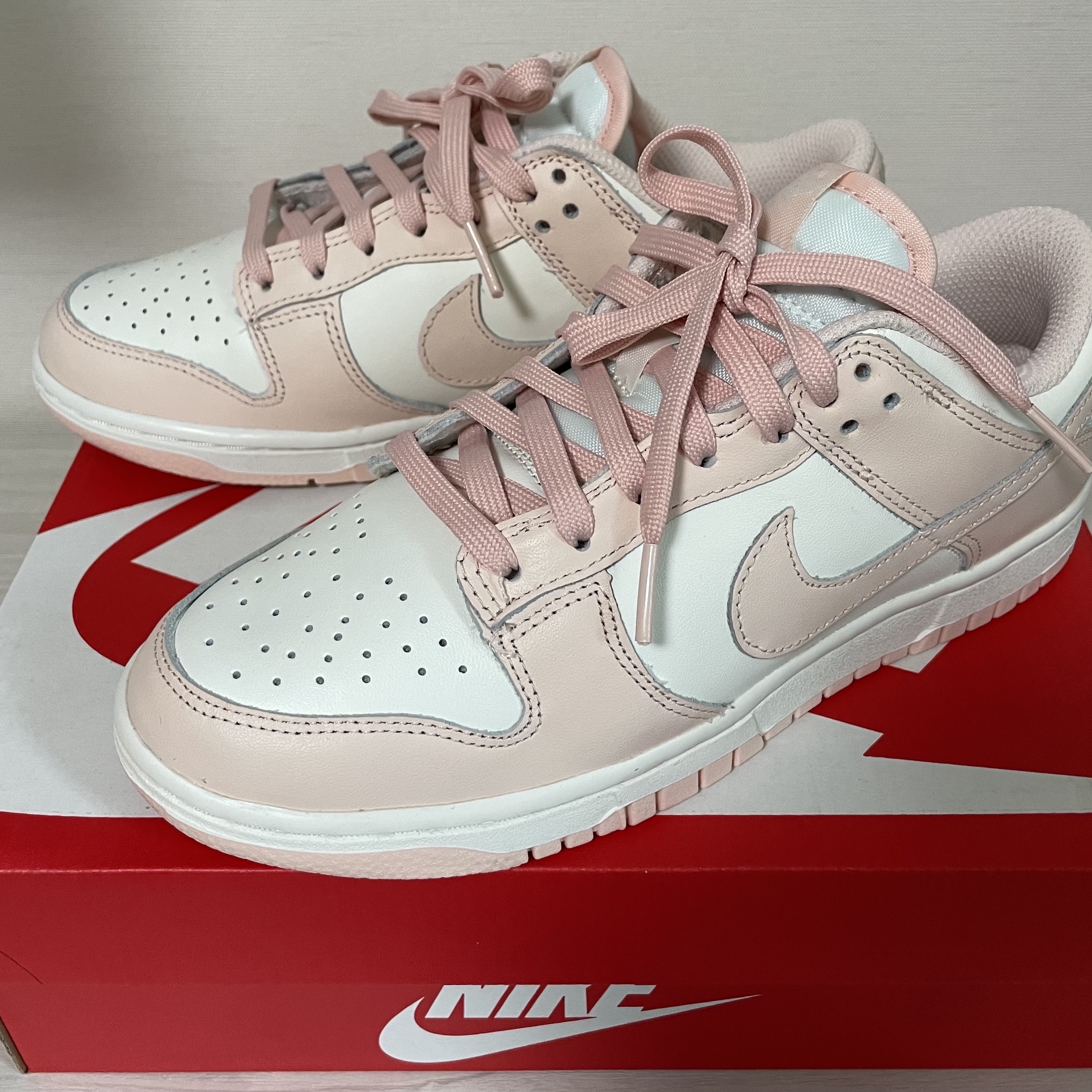 (W) Nike Dunk Low Orange Pearl 착용 스타일 - 2