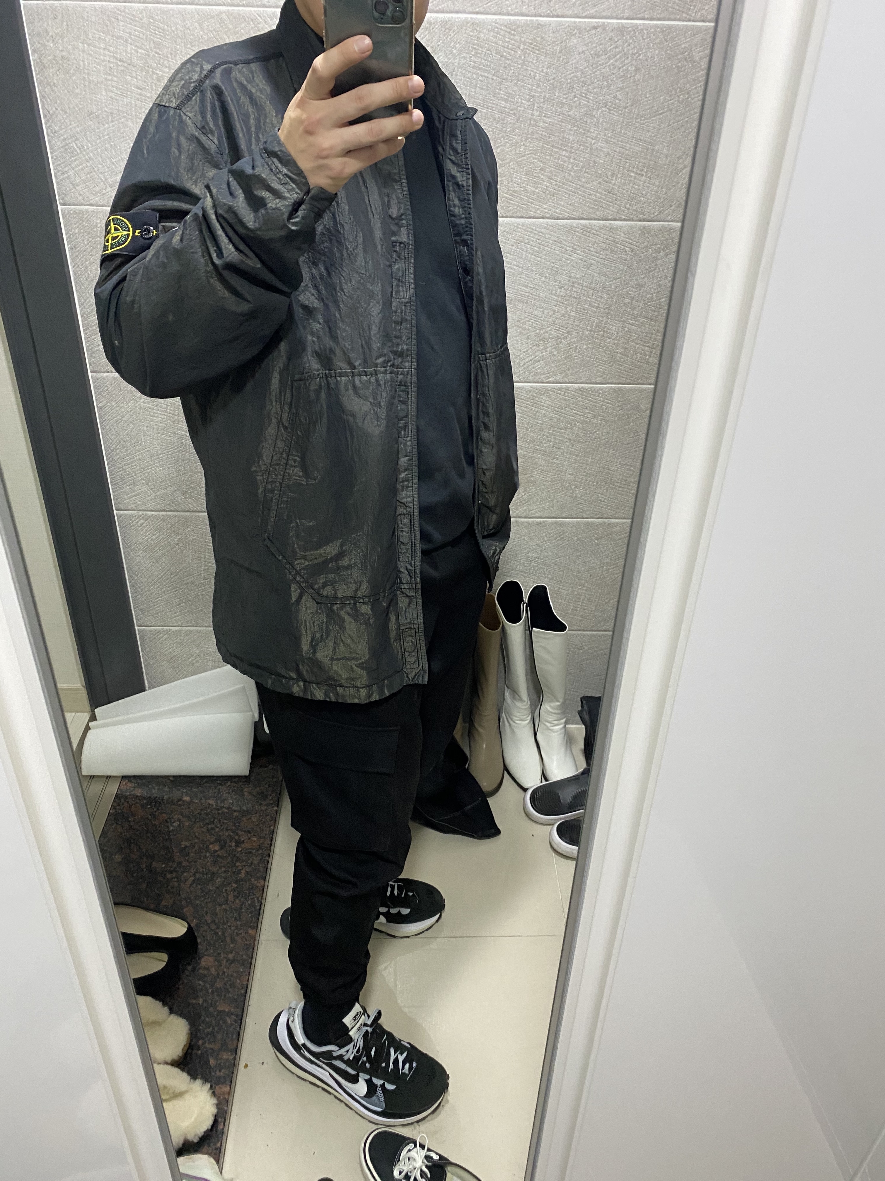 Nike x Sacai VaporWaffle Black White 착용 스타일