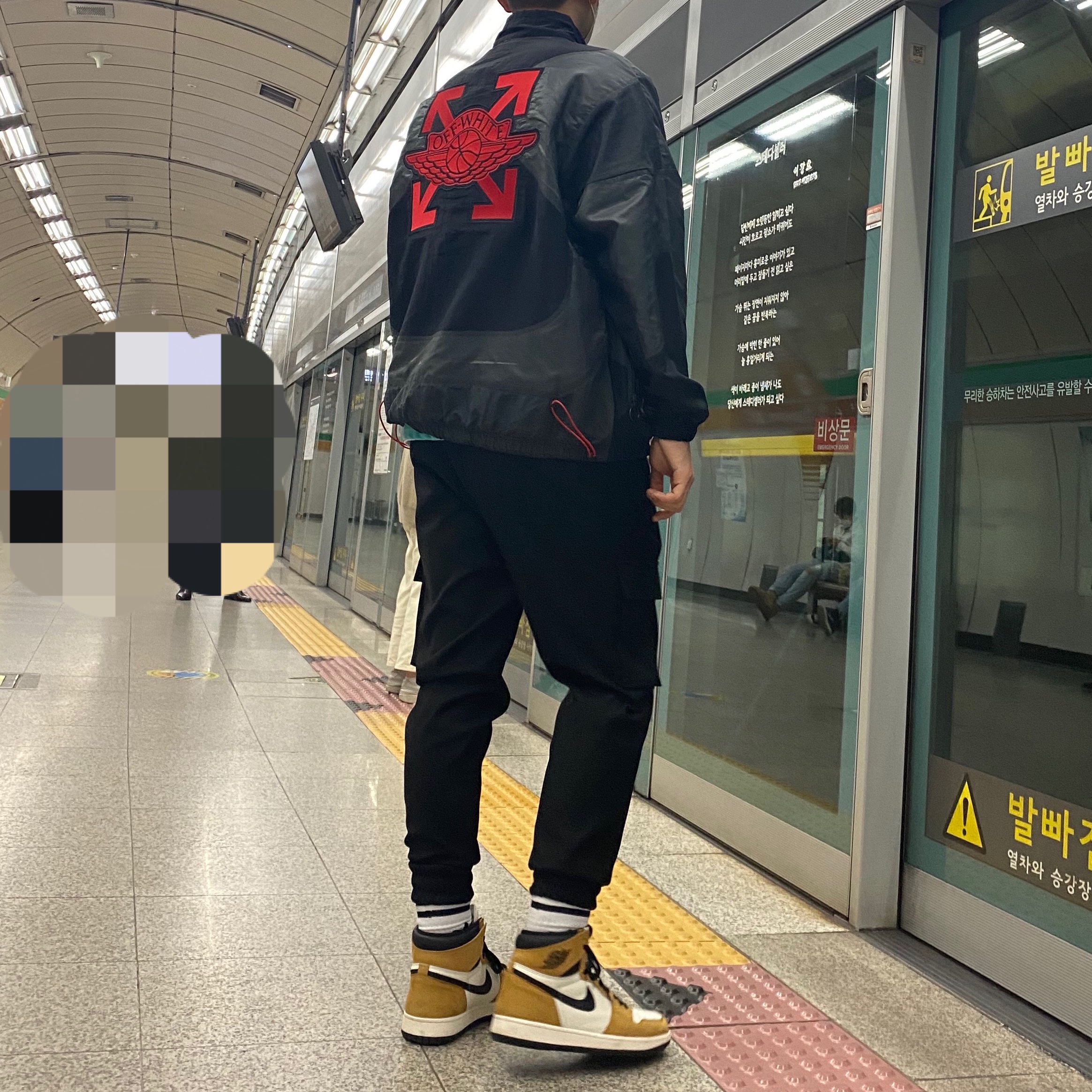 Jordan 1 Retro High Rookie of the Year, Jordan x Off-White Woven Jacket Black - Asia 착용 스타일