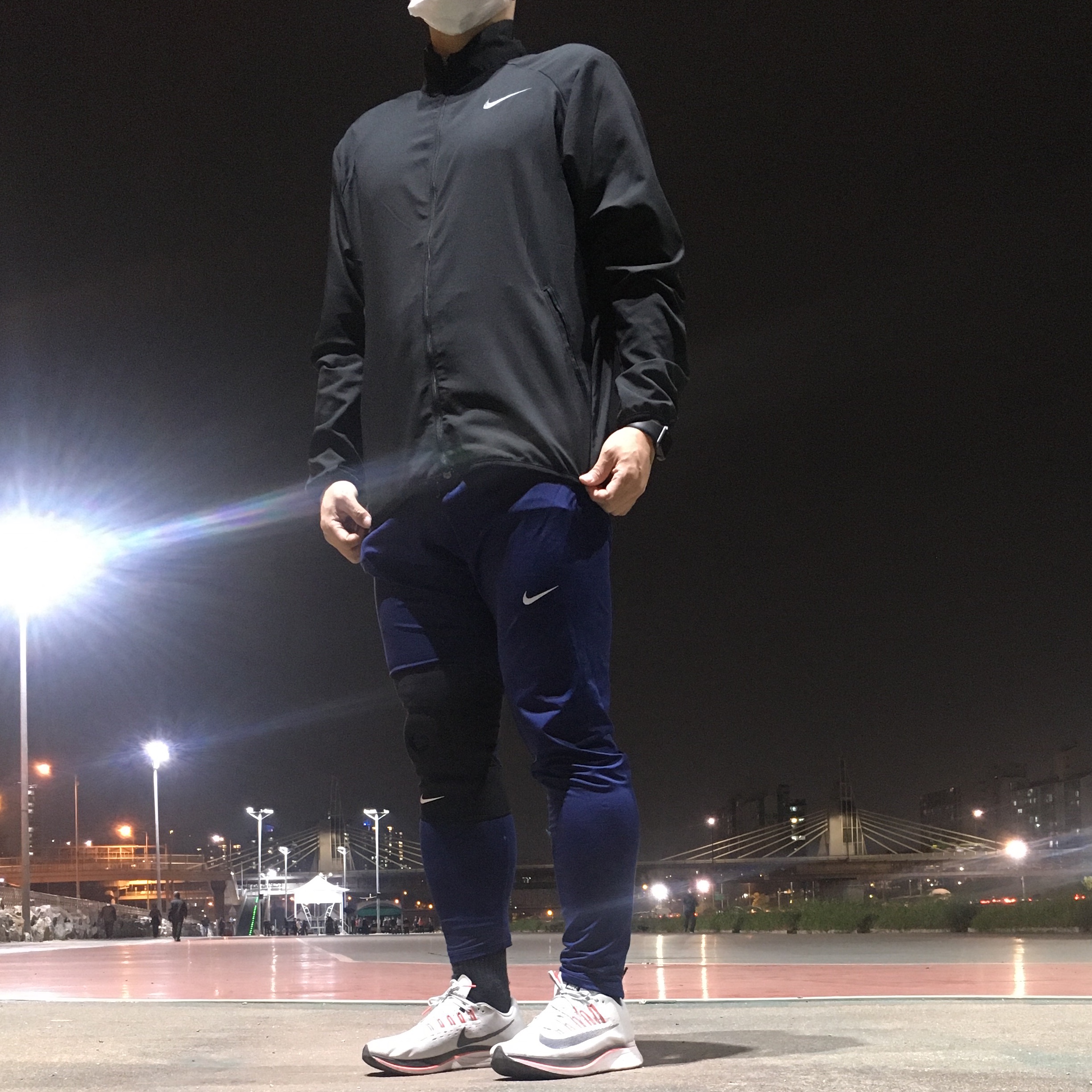Nike Zoom Fly 3 Laser Crimson 착용 스타일
