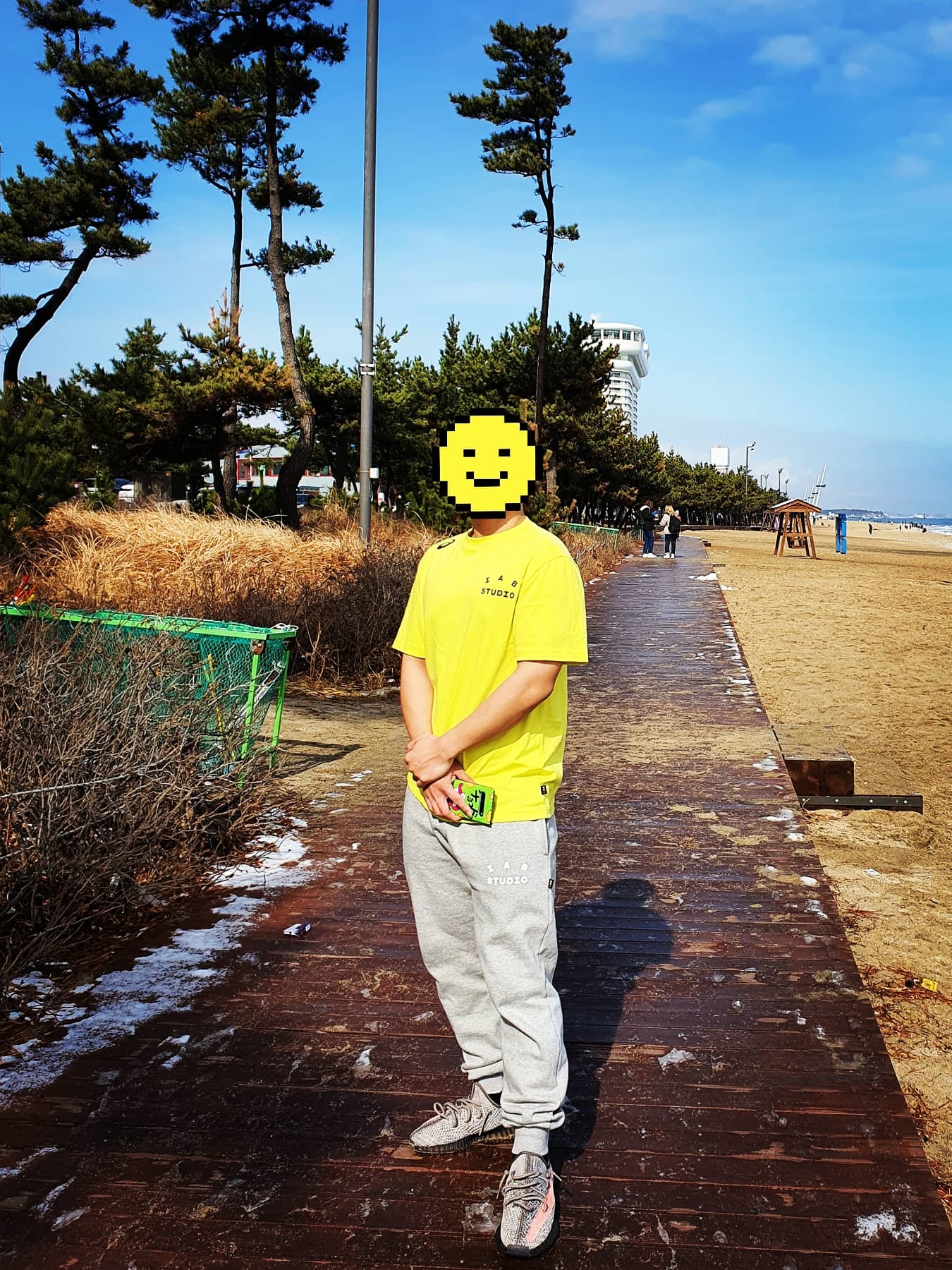 IAB Studio x Asics T-Shirt Lime, IAB Studio Sweatpants Gray - 21SS 착용 스타일