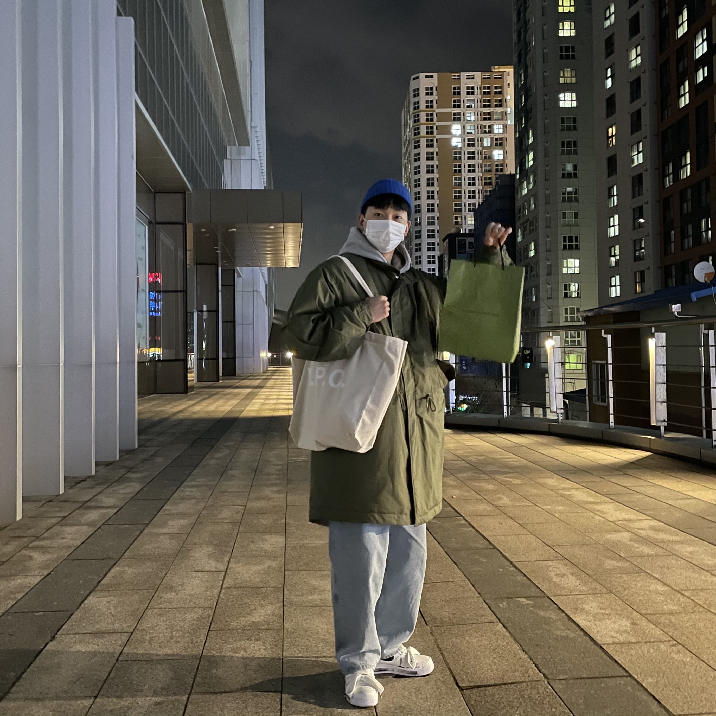 Nike x Peaceminusone Air Force 1 Low Para-Noise 2.0 착용 스타일