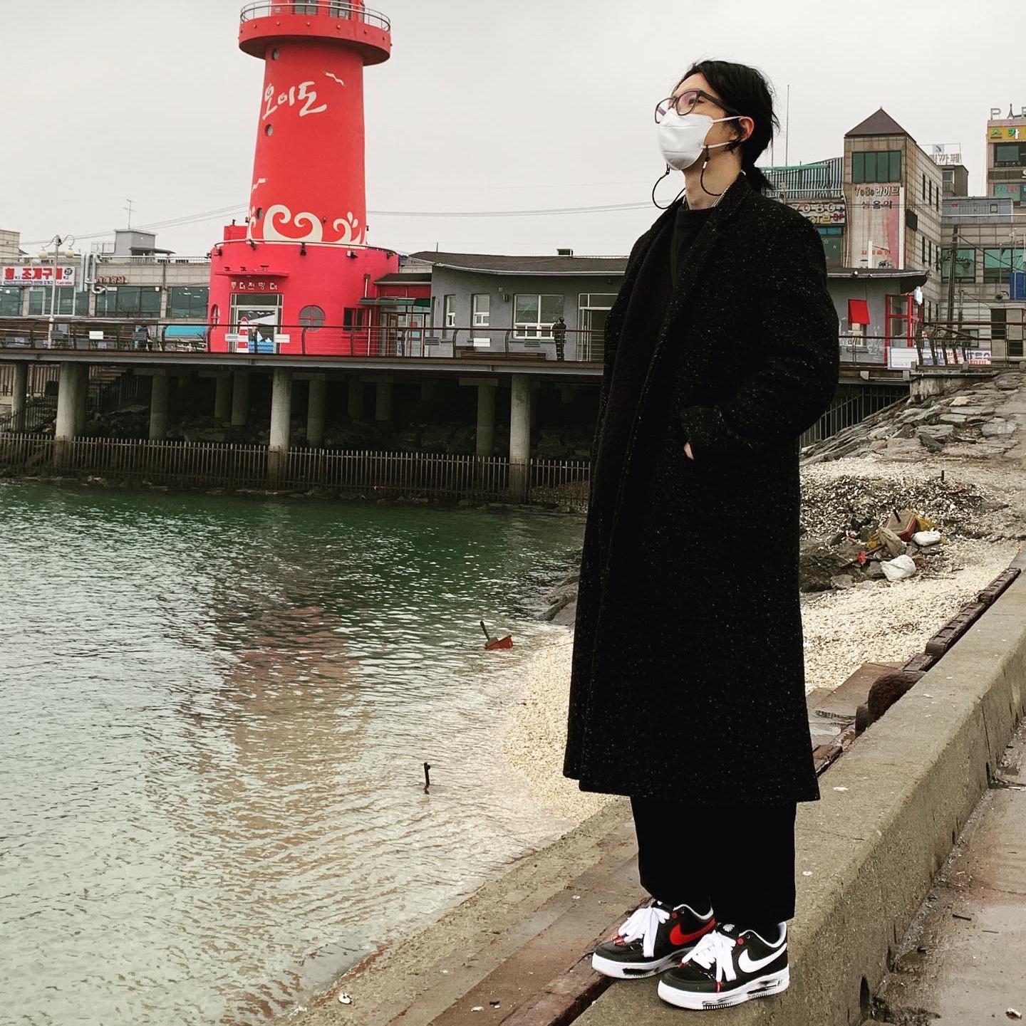 Nike x Peaceminusone Air Force 1 Low Para-Noise 착용 스타일