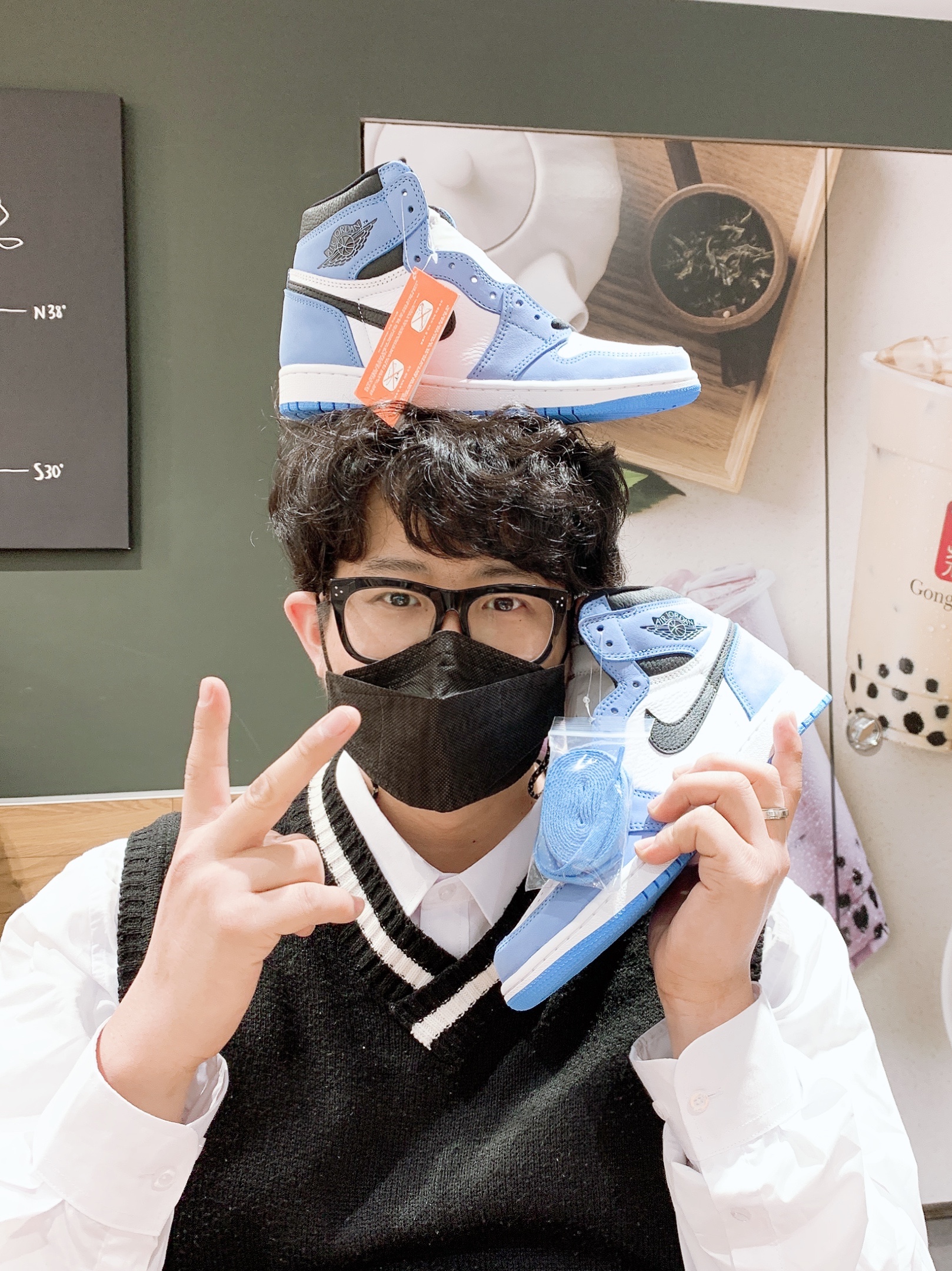 Nike x Readymade Blazer Mid Black, Jordan 1 Retro High OG University Blue 착용 스타일 - 2