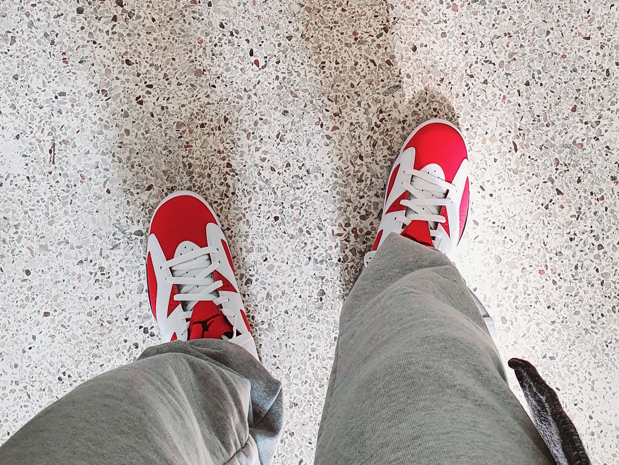 Jordan 6 Retro Carmine 2021 착용 스타일