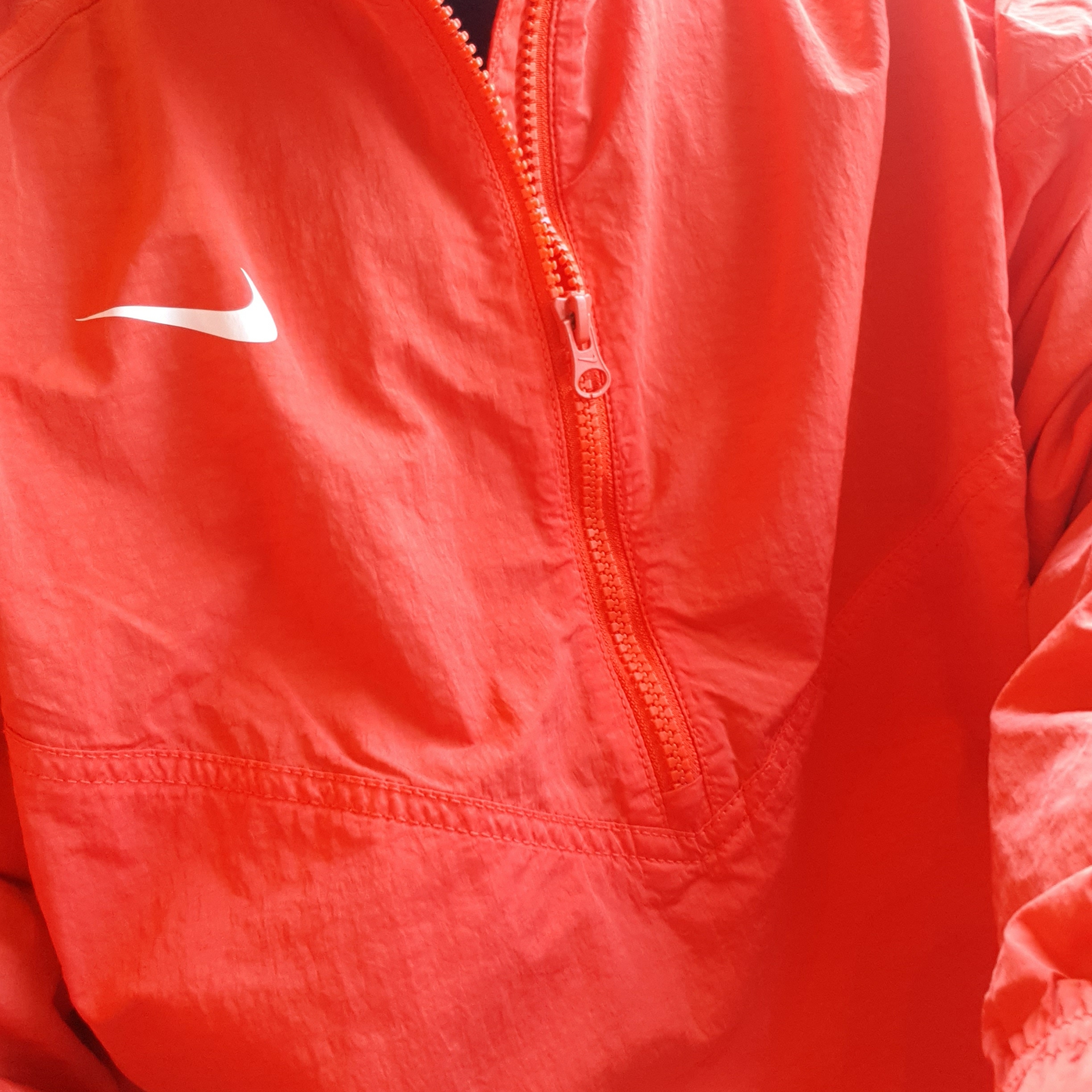 Nike x Stussy Windrunner Jacket Habanero Red, Jordan 4 Retro Bred 2019 착용 스타일 - 3