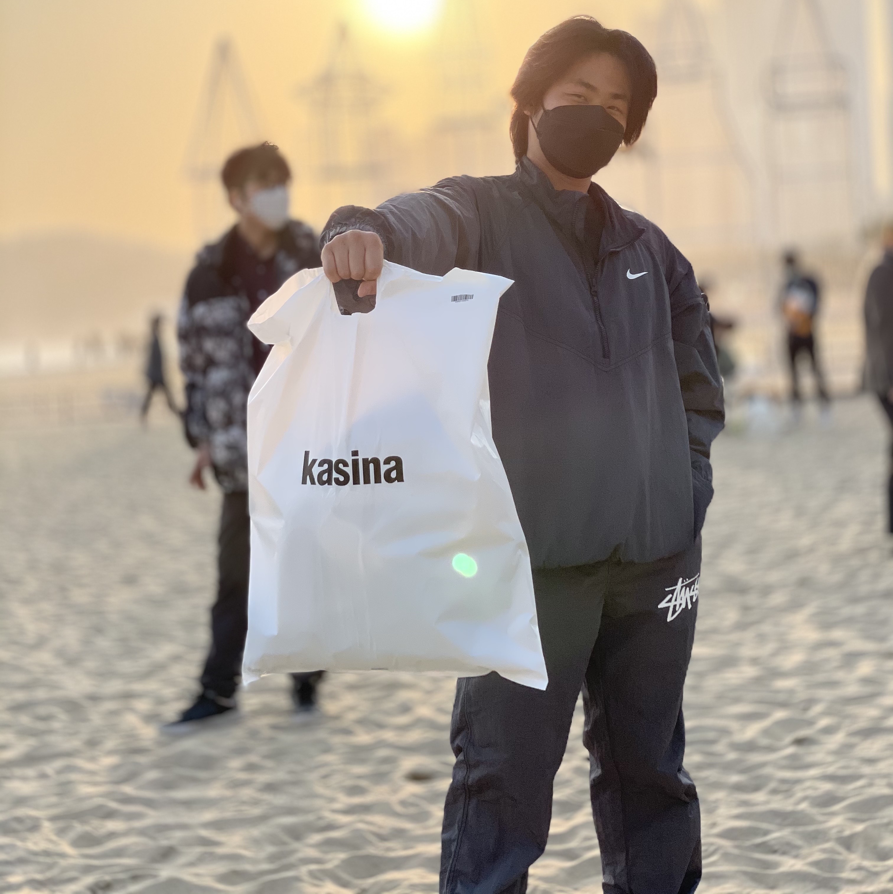 Nike x Stussy Windrunner Jacket Off Noir, Nike x Stussy NRG ZR Fleece Crewneck Black - US/EU 착용 스타일