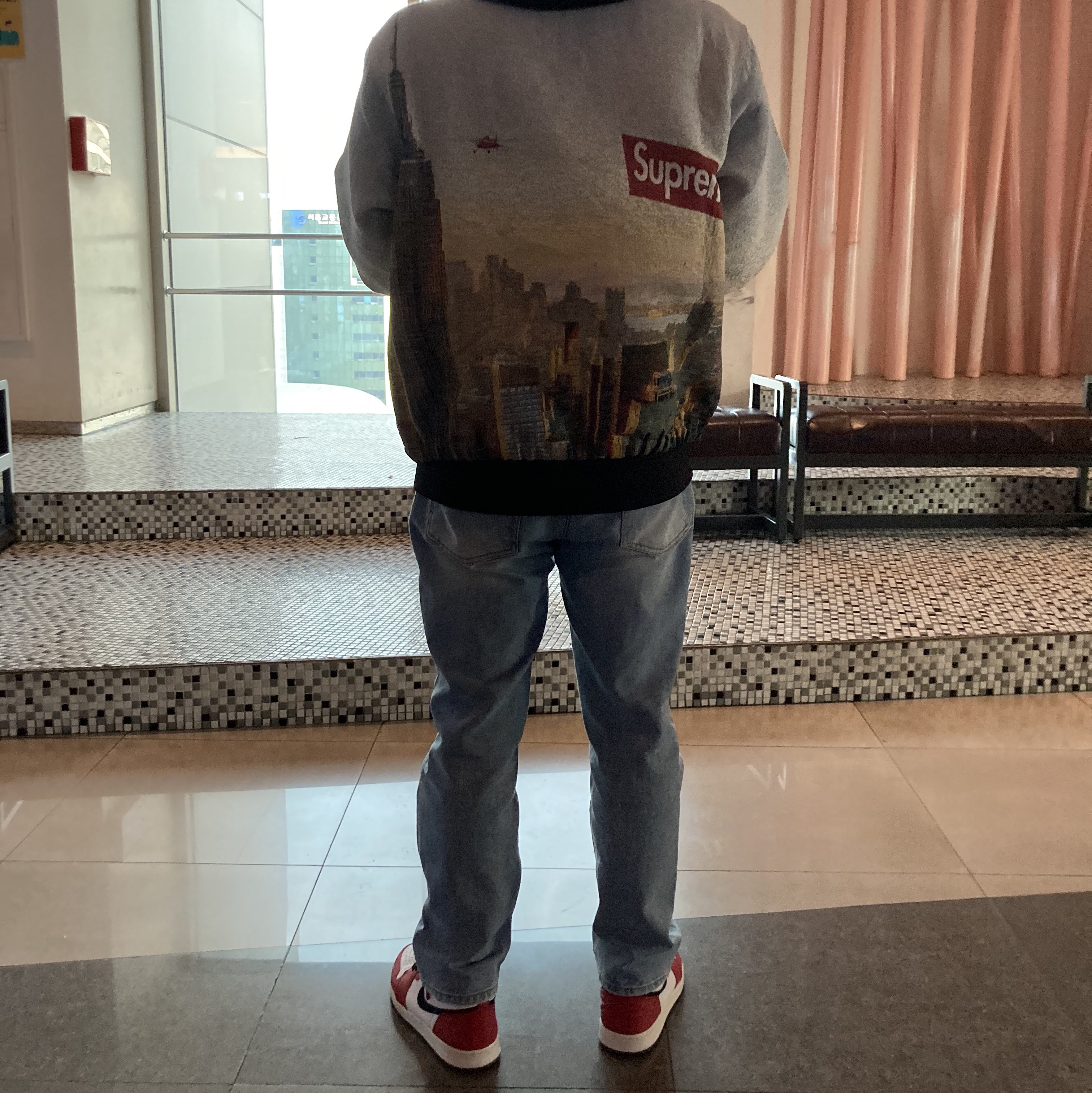Supreme Aerial Tapestry Harrington Jacket - 20FW, Jordan 1 Retro High Spider-Man Origin Story 착용 스타일