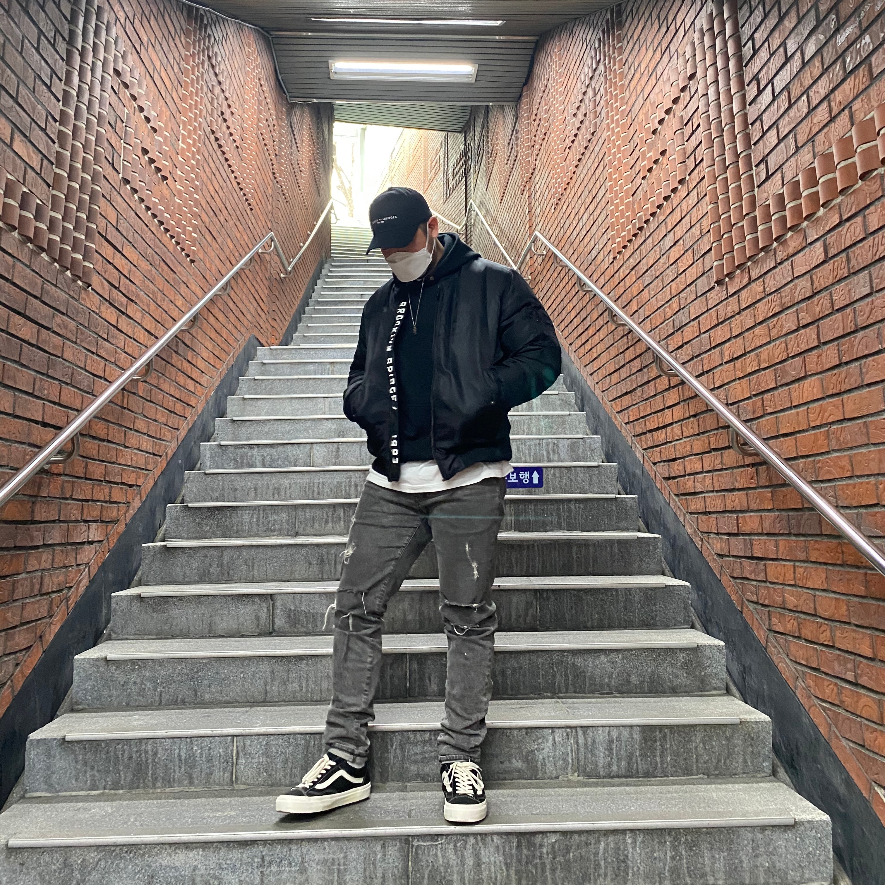 Vans Vault Style 36 Black White 착용 스타일