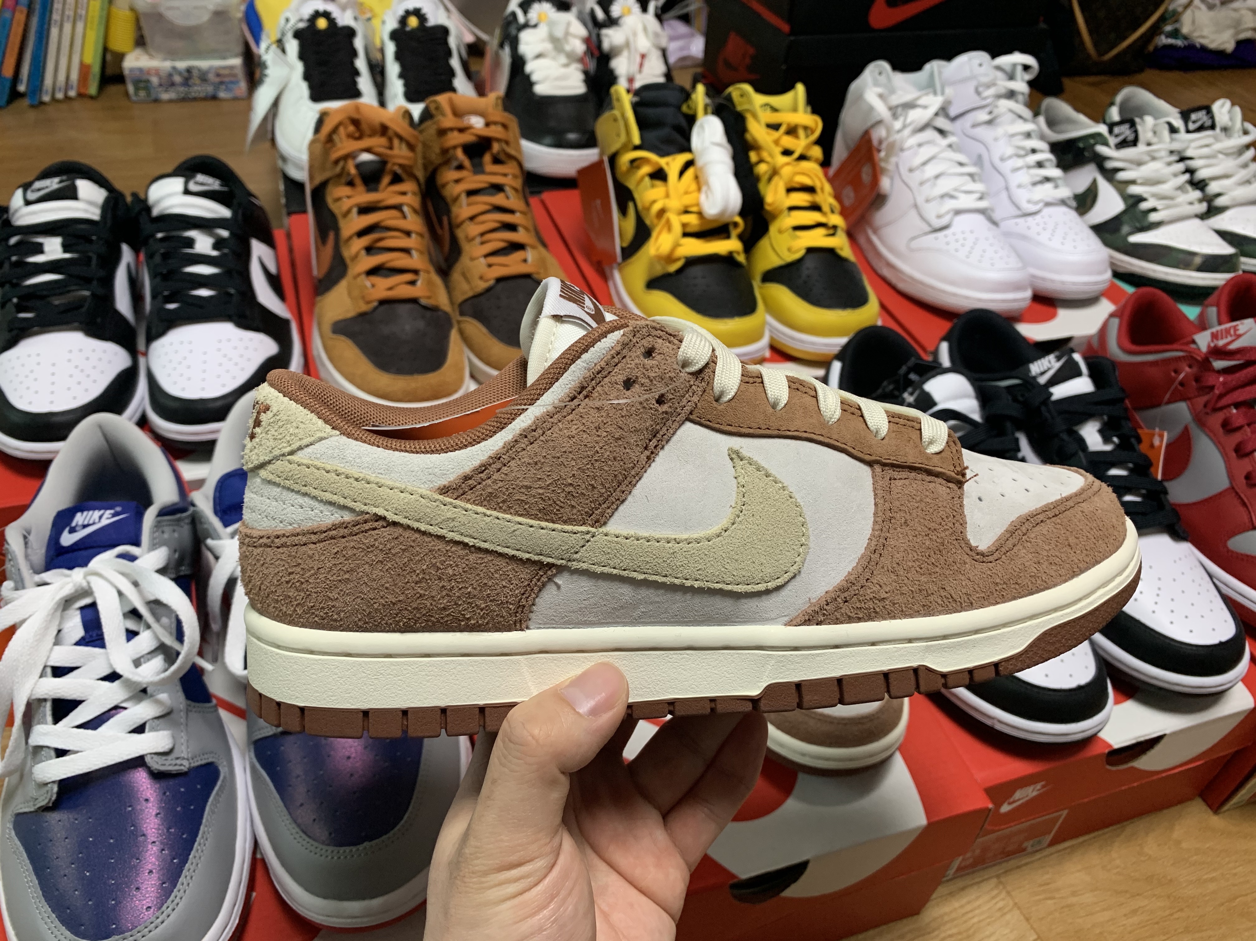 Nike Dunk Low Retro Black, Nike Dunk Low Pro Premium Medium Curry 착용 스타일