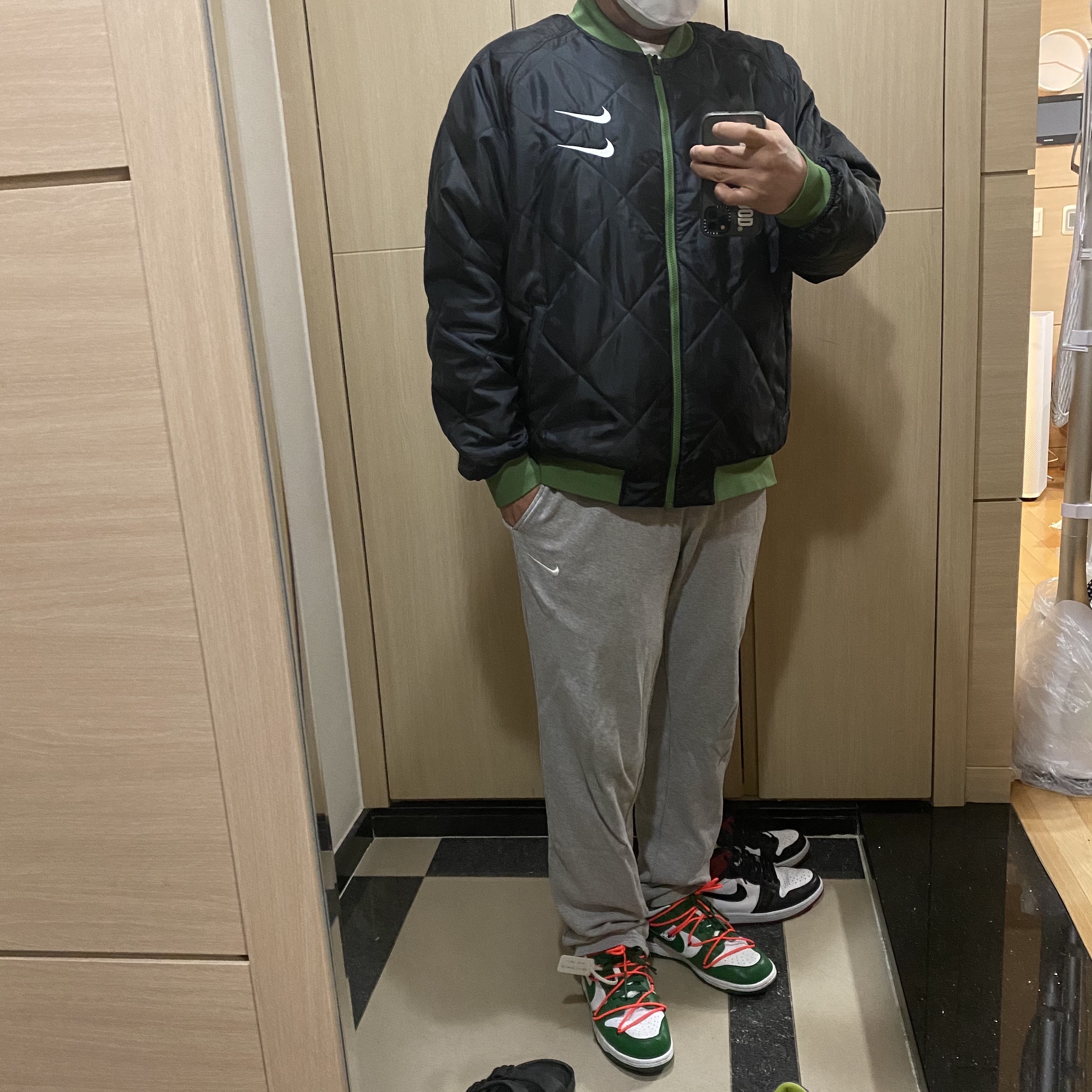 Nike x Off-White Dunk Low Pine Green 착용 스타일