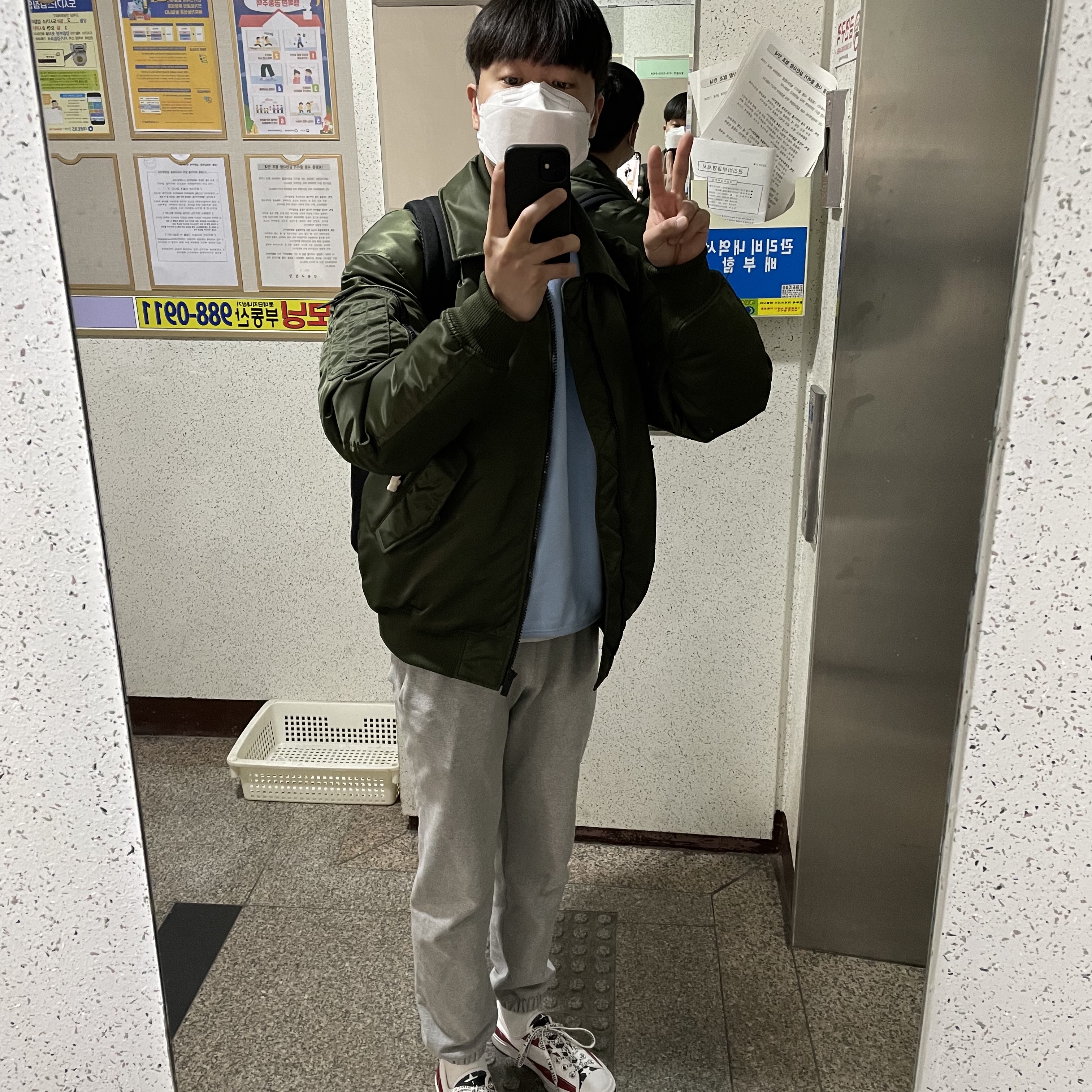 Converse x Takahiromiyashita The Soloist Jack Purcell Zip Ox White Red 착용 스타일 - 1