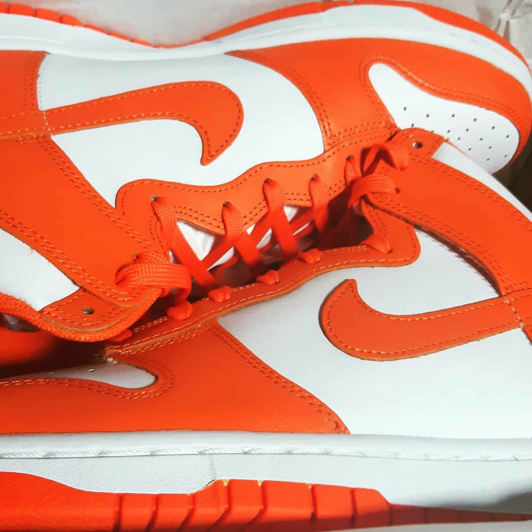 Nike Dunk High Retro Orange Blaze 착용 스타일 - 1