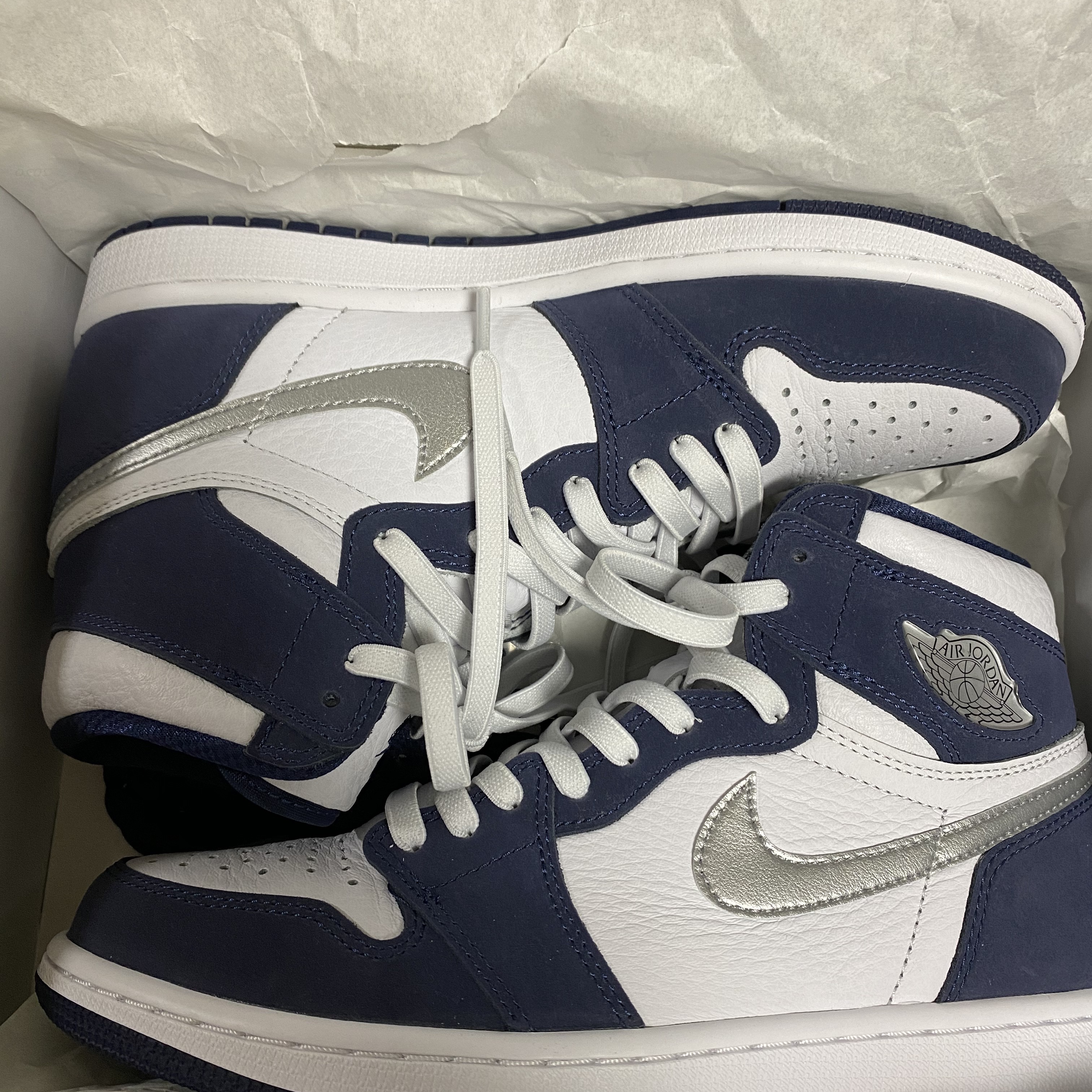 Jordan 1 Retro High OG CO.JP Midnight Navy 착용 스타일